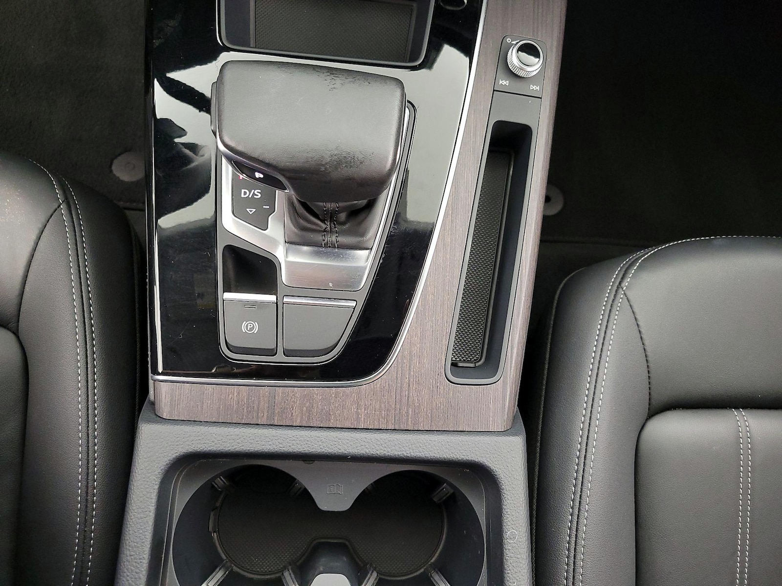 2023 Audi Q5 Premium Plus - Photo 18
