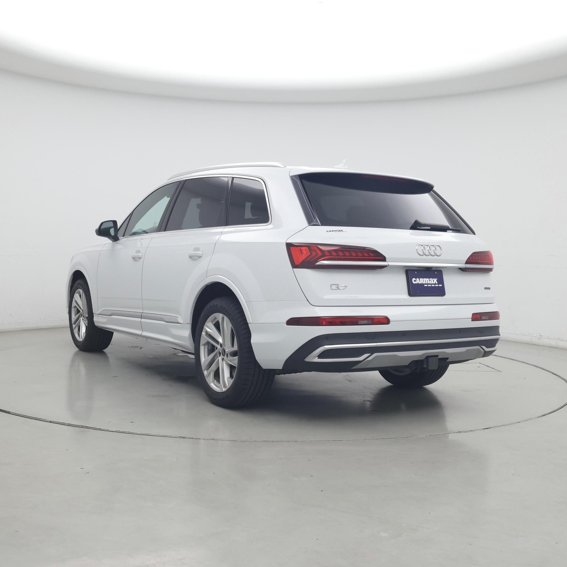 Thumbnail: 2023 Audi Q7 - 2