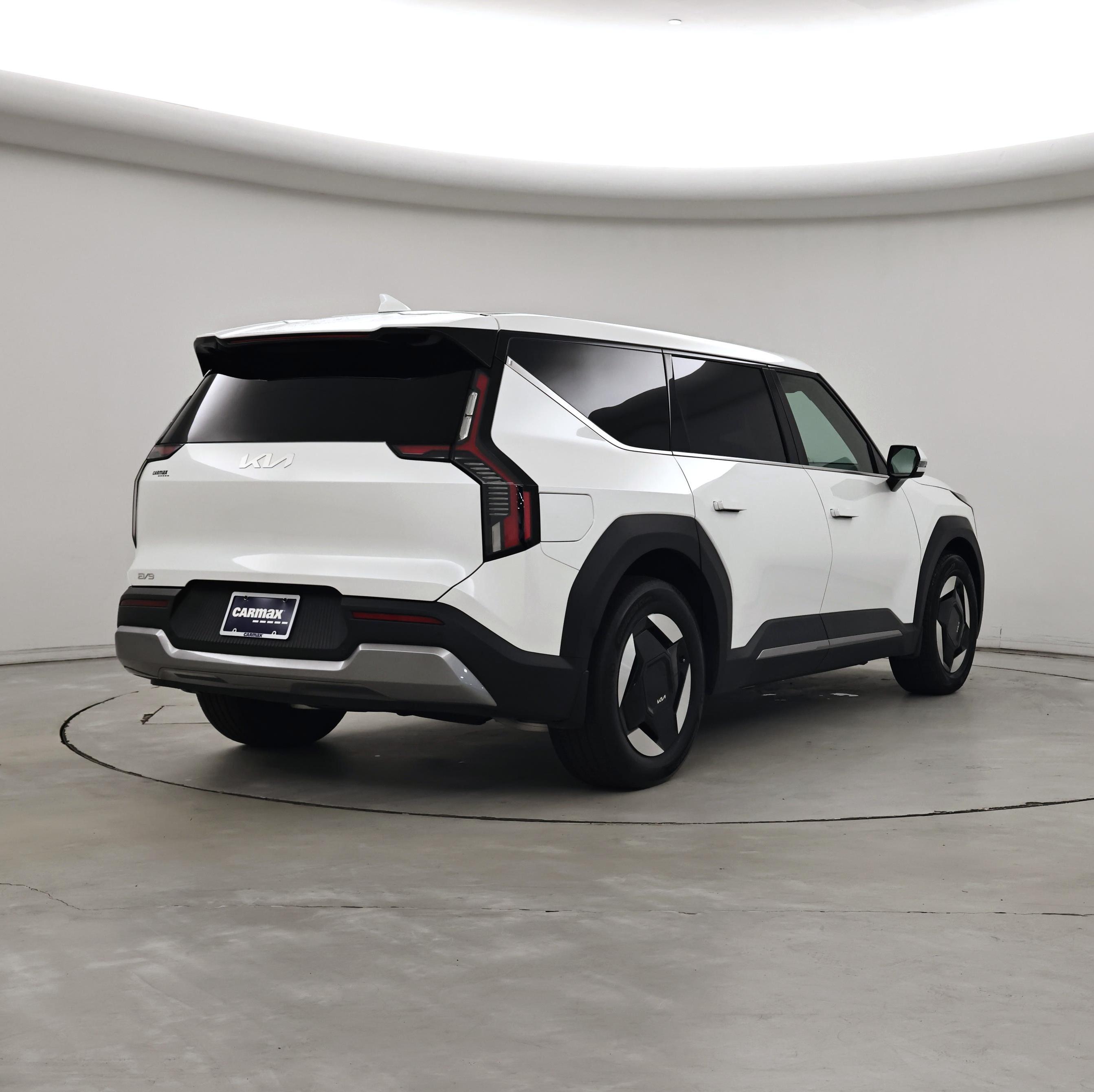 Thumbnail: 2024 Kia EV9 - 8