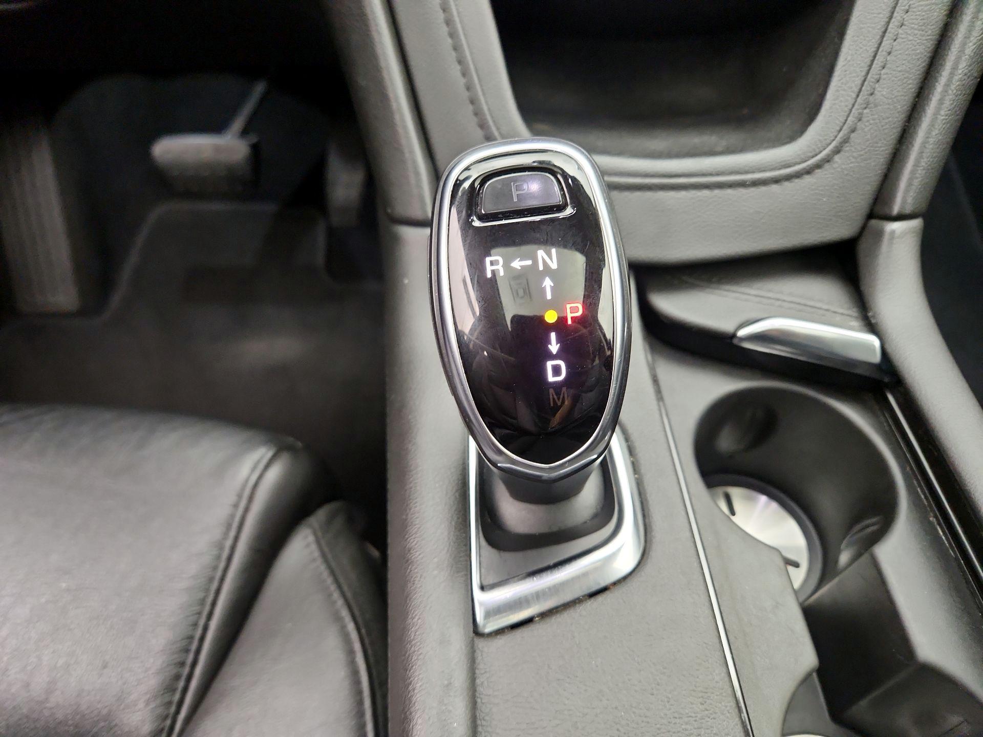 Thumbnail: 2019 Cadillac XT5 - 17