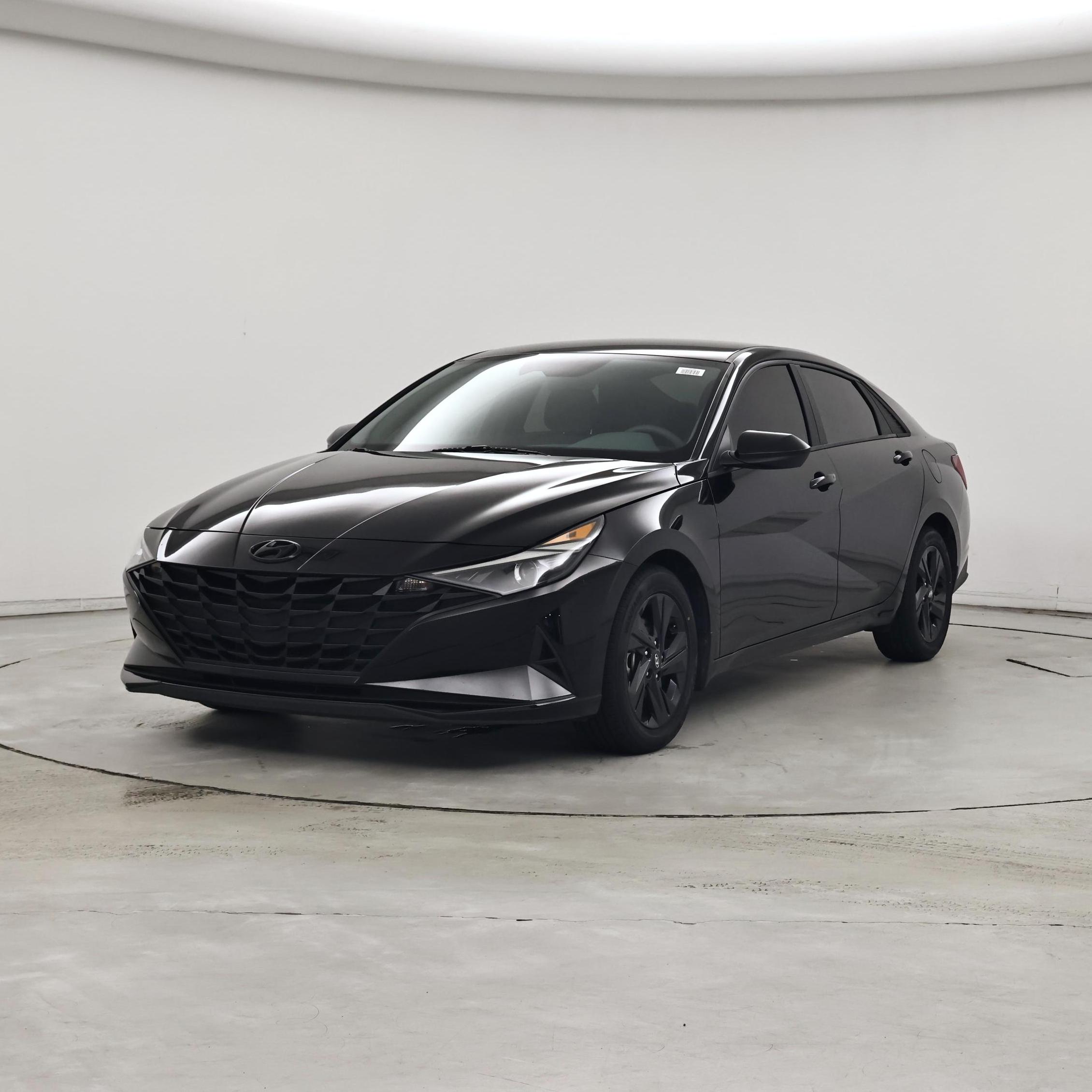 Thumbnail: 2022 Hyundai Elantra - 4