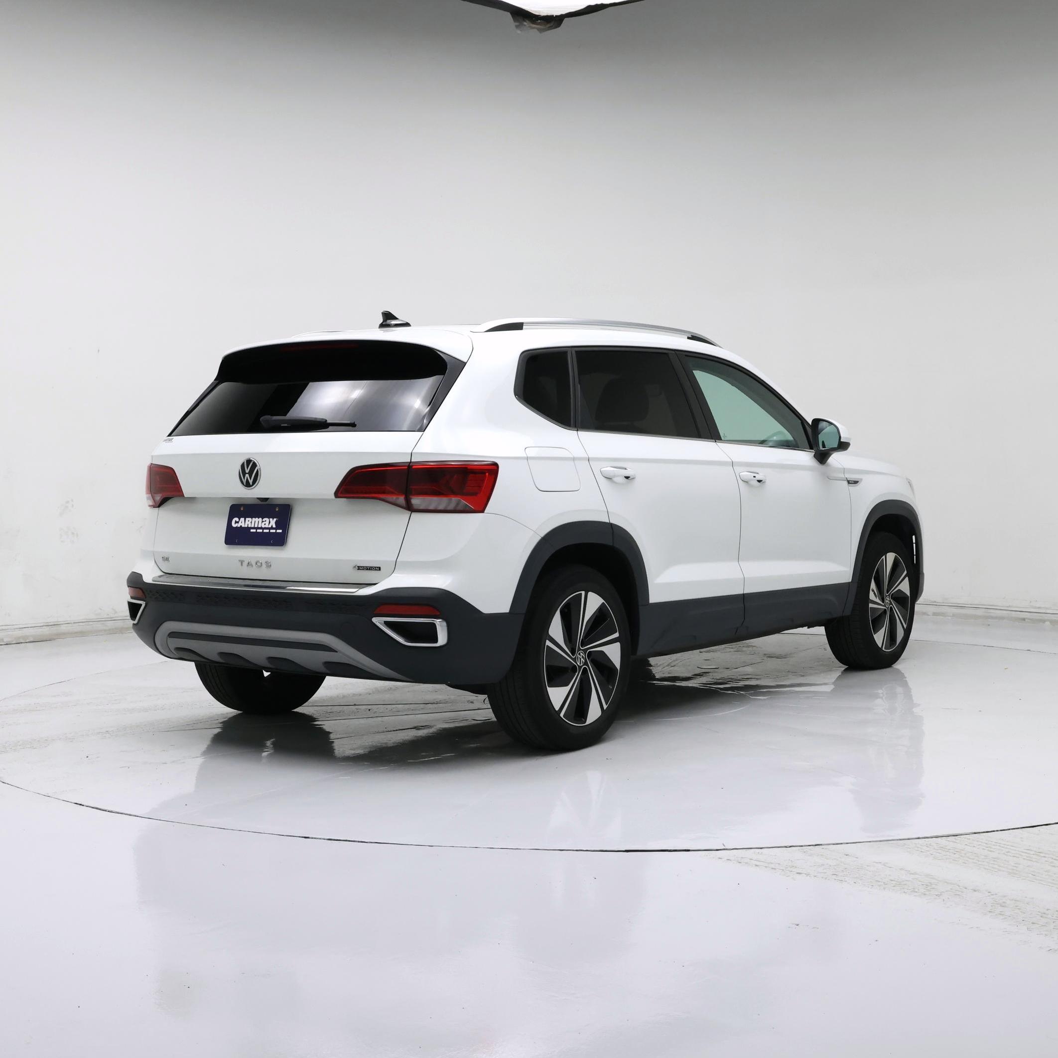 Thumbnail: 2023 Volkswagen Taos - 8
