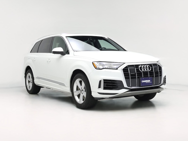 2023 Audi Q7 Premium Plus