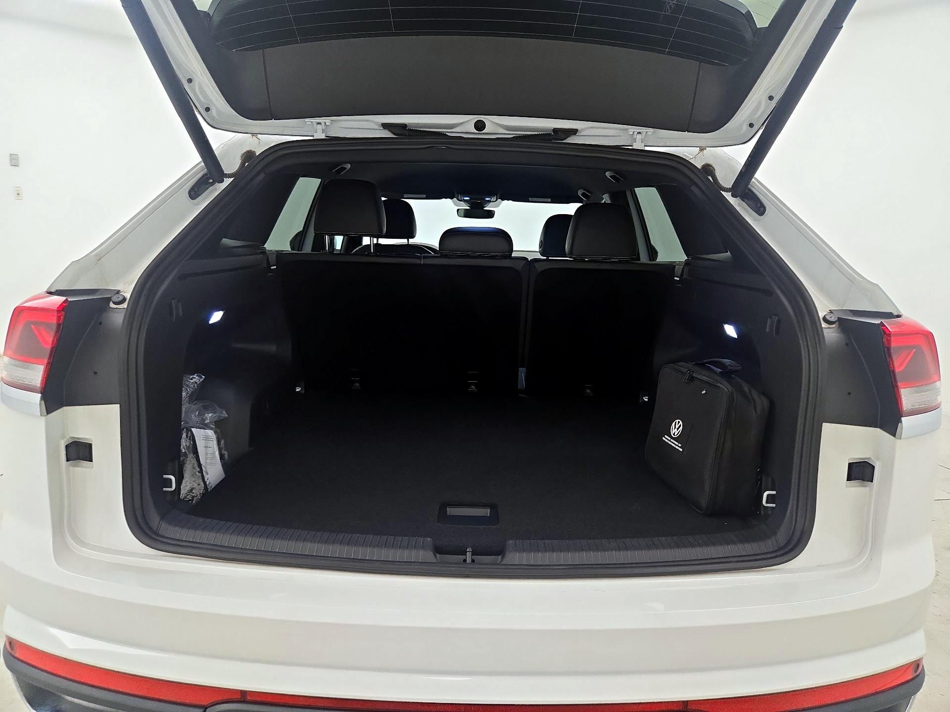 Thumbnail: 2024 Volkswagen Atlas - 20