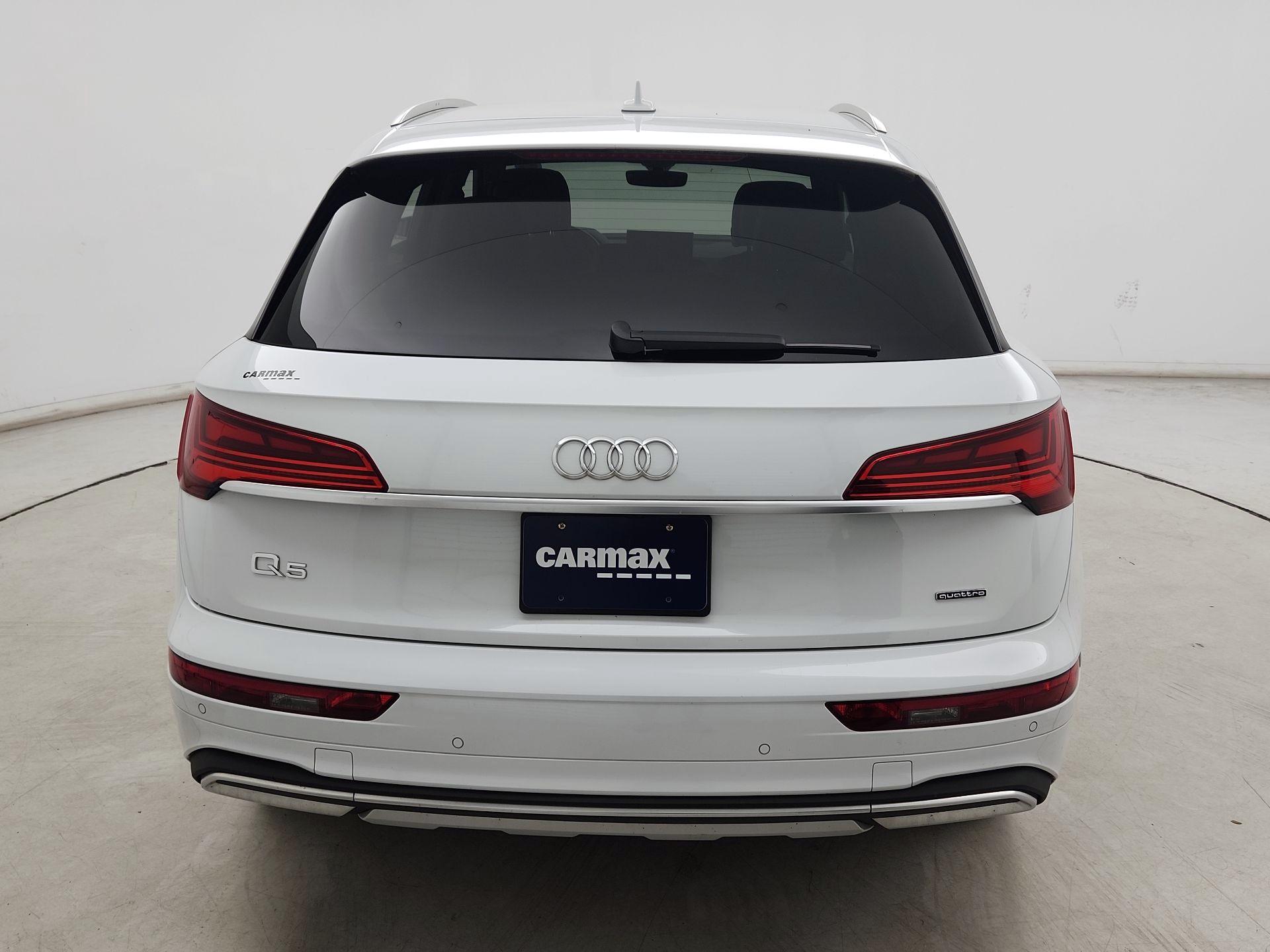 Thumbnail: 2023 Audi Q5 - 6