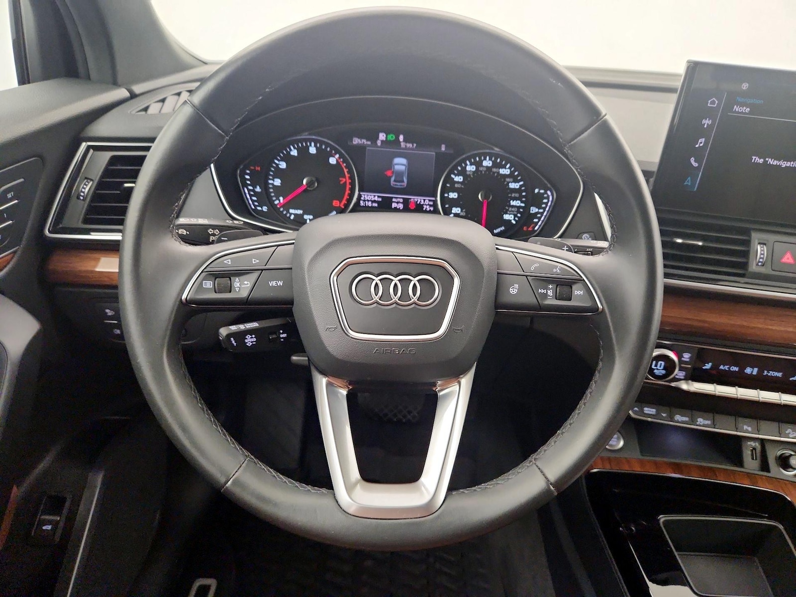 2023 Audi Q5 Premium - Photo 9