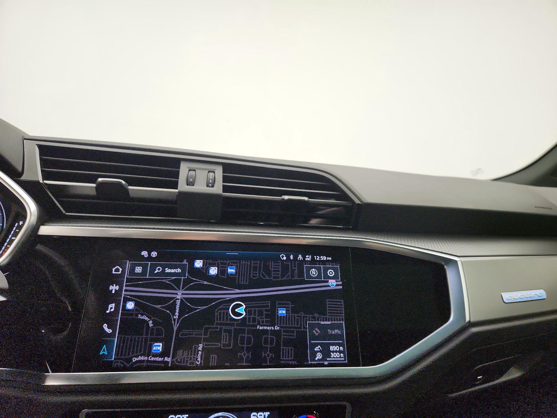 Thumbnail: 2024 Audi Q3 - 14