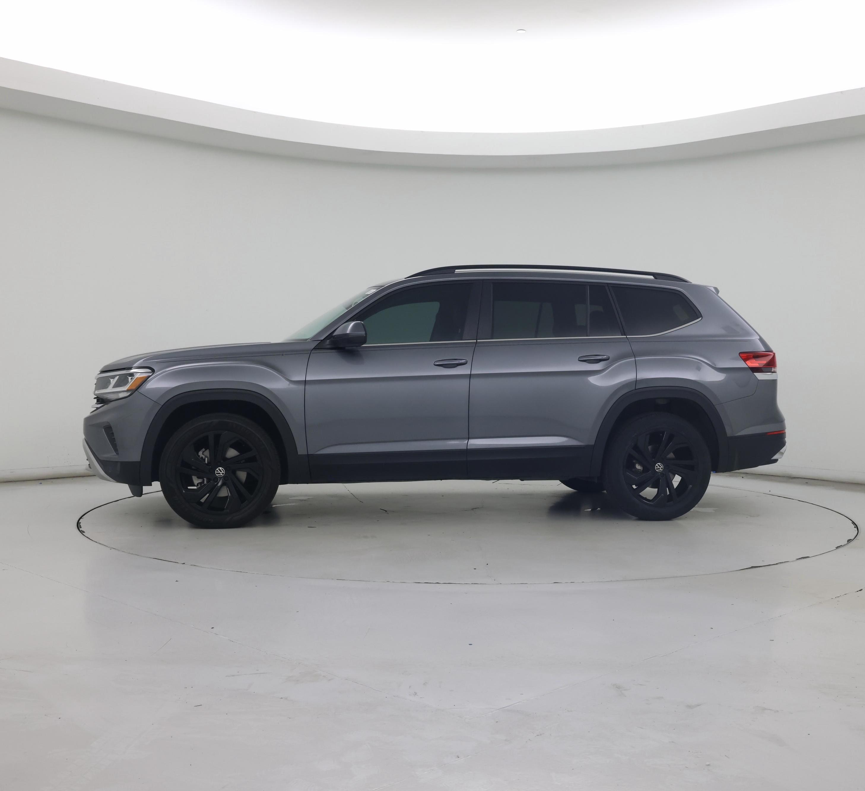 Thumbnail: 2023 Volkswagen Atlas - 3