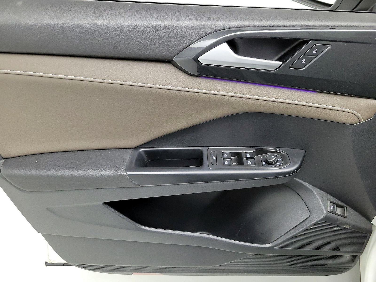 2023 Volkswagen Taos SEL - Photo 13