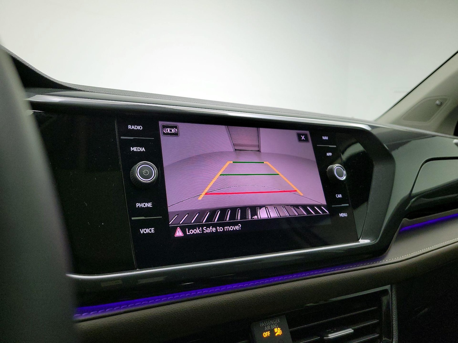 2023 Volkswagen Taos SEL - Photo 14