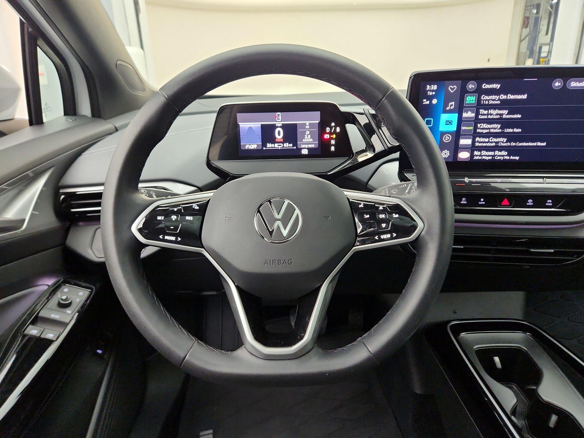 Thumbnail: 2023 Volkswagen ID.4 - 10