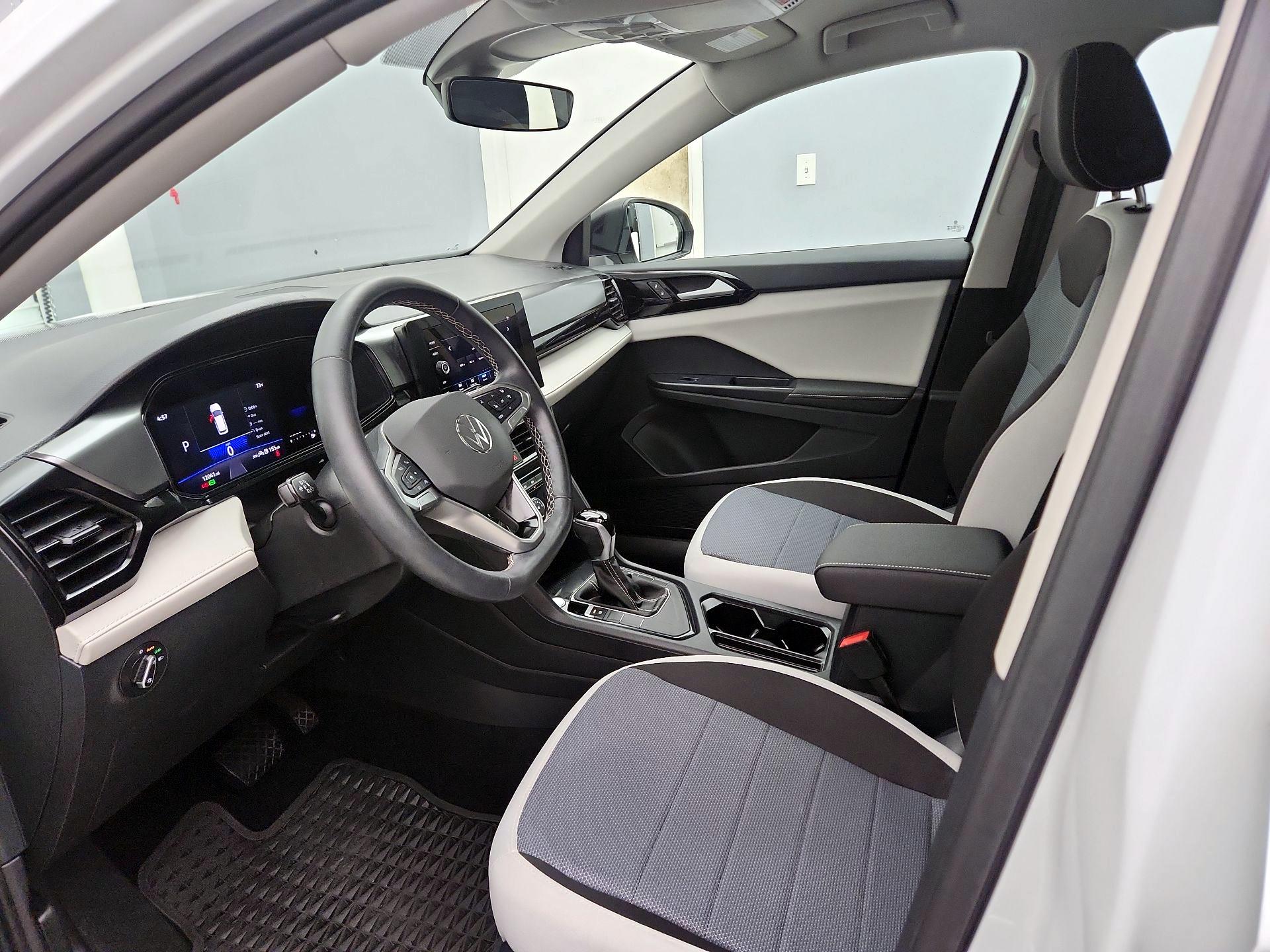 Thumbnail: 2025 Volkswagen Taos - 11
