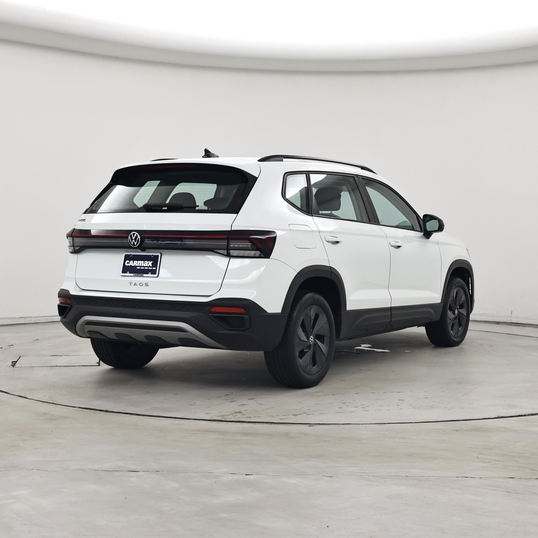 Thumbnail: 2025 Volkswagen Taos - 8
