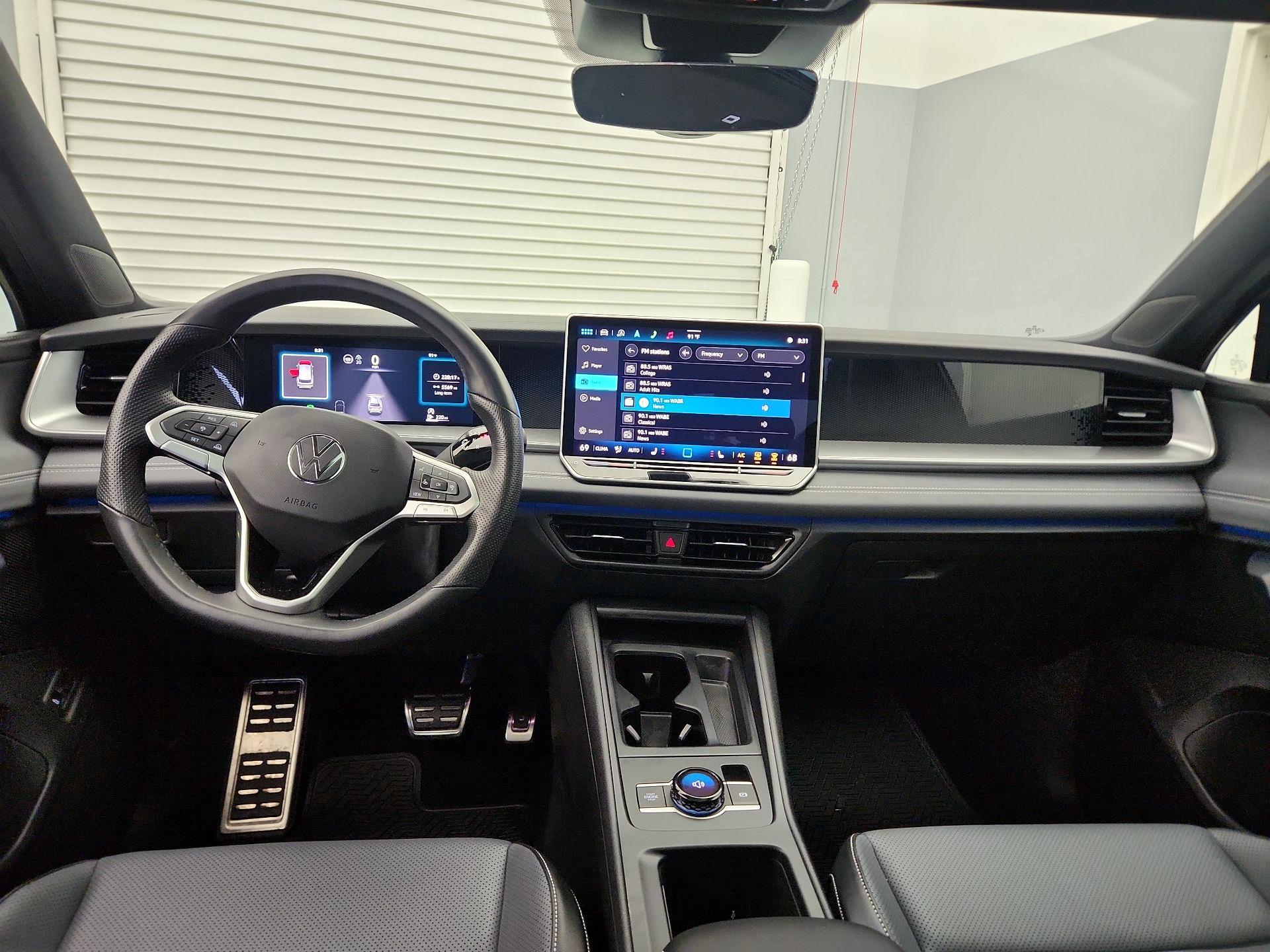 Thumbnail: 2025 Volkswagen Tiguan - 9