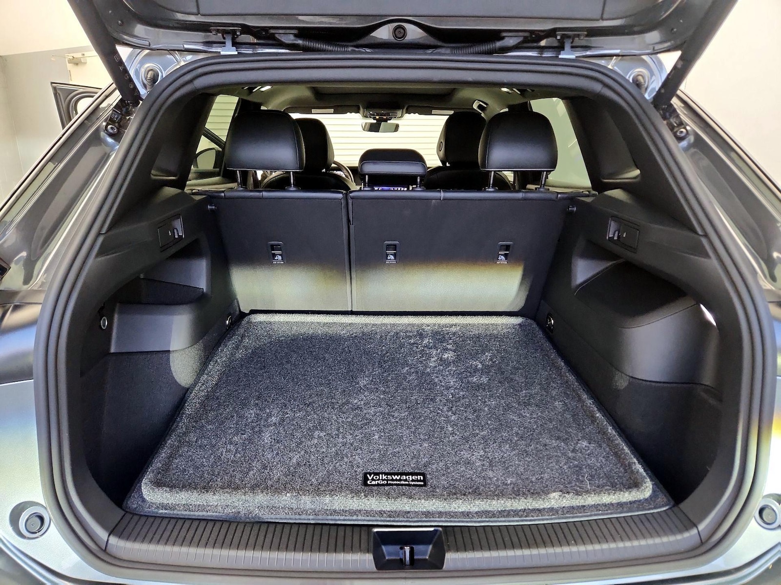2025 Volkswagen Tiguan SE R-LINE BLACK - Photo 22