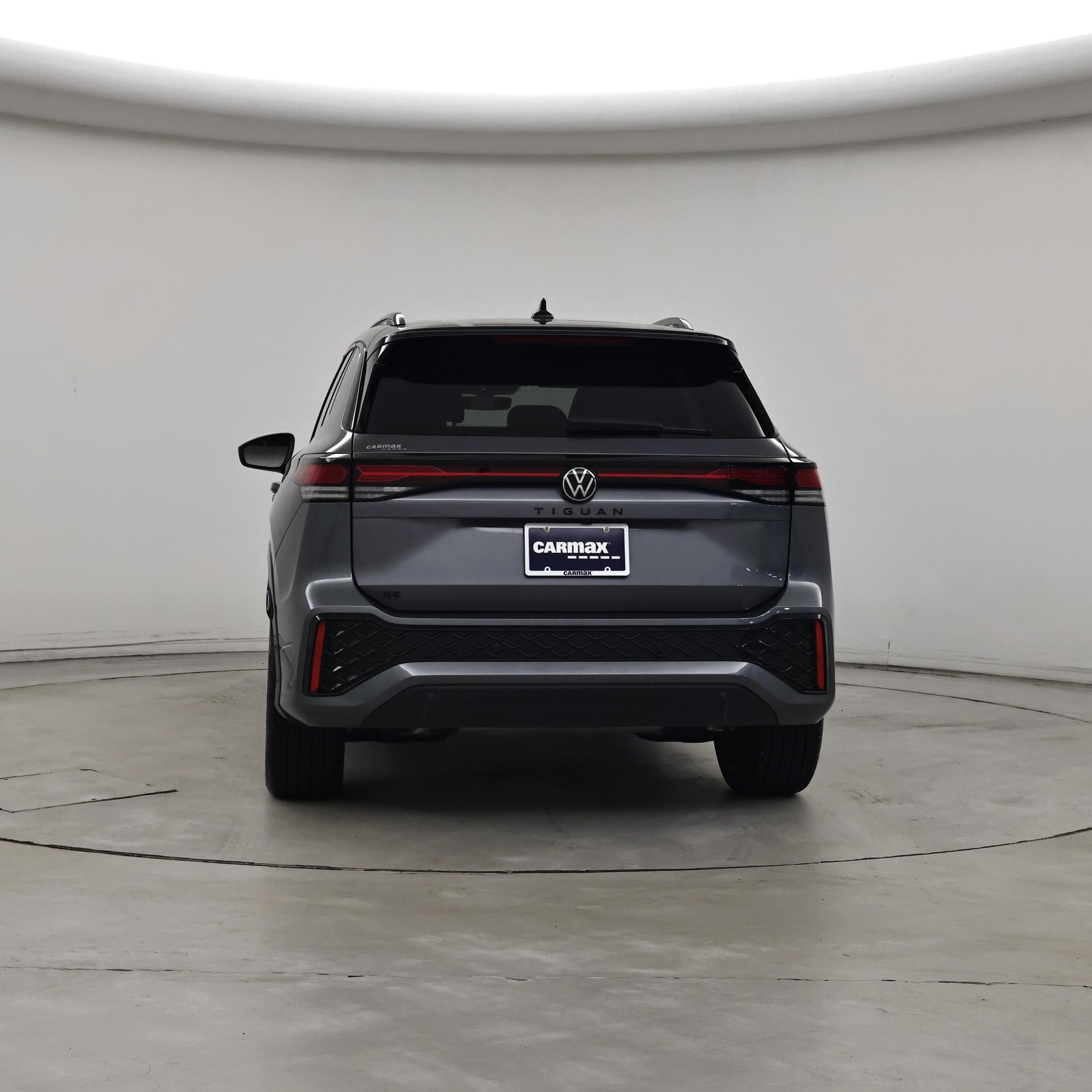 Thumbnail: 2025 Volkswagen Tiguan - 6