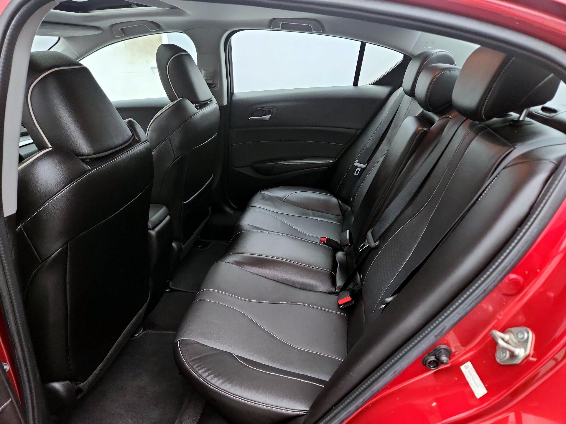 Thumbnail: 2019 Acura ILX - 19
