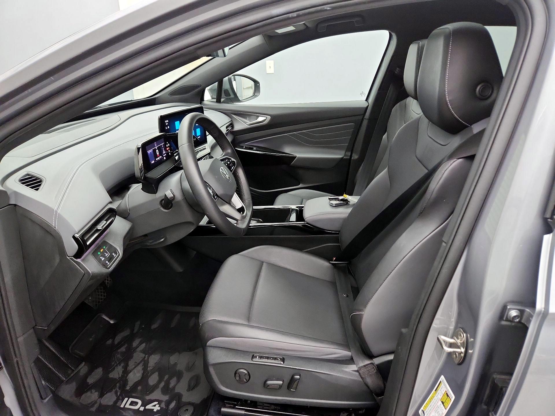 Thumbnail: 2023 Volkswagen ID.4 - 11