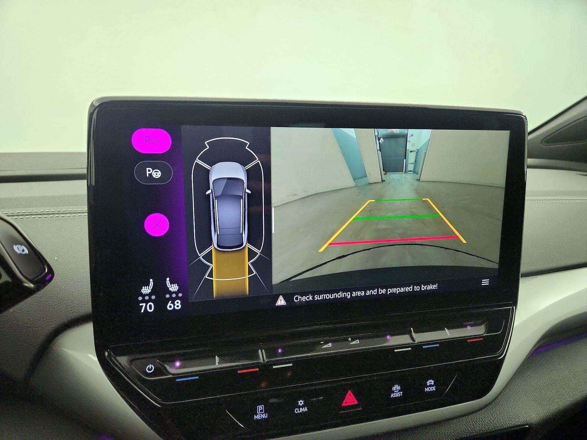 Thumbnail: 2023 Volkswagen ID.4 - 14