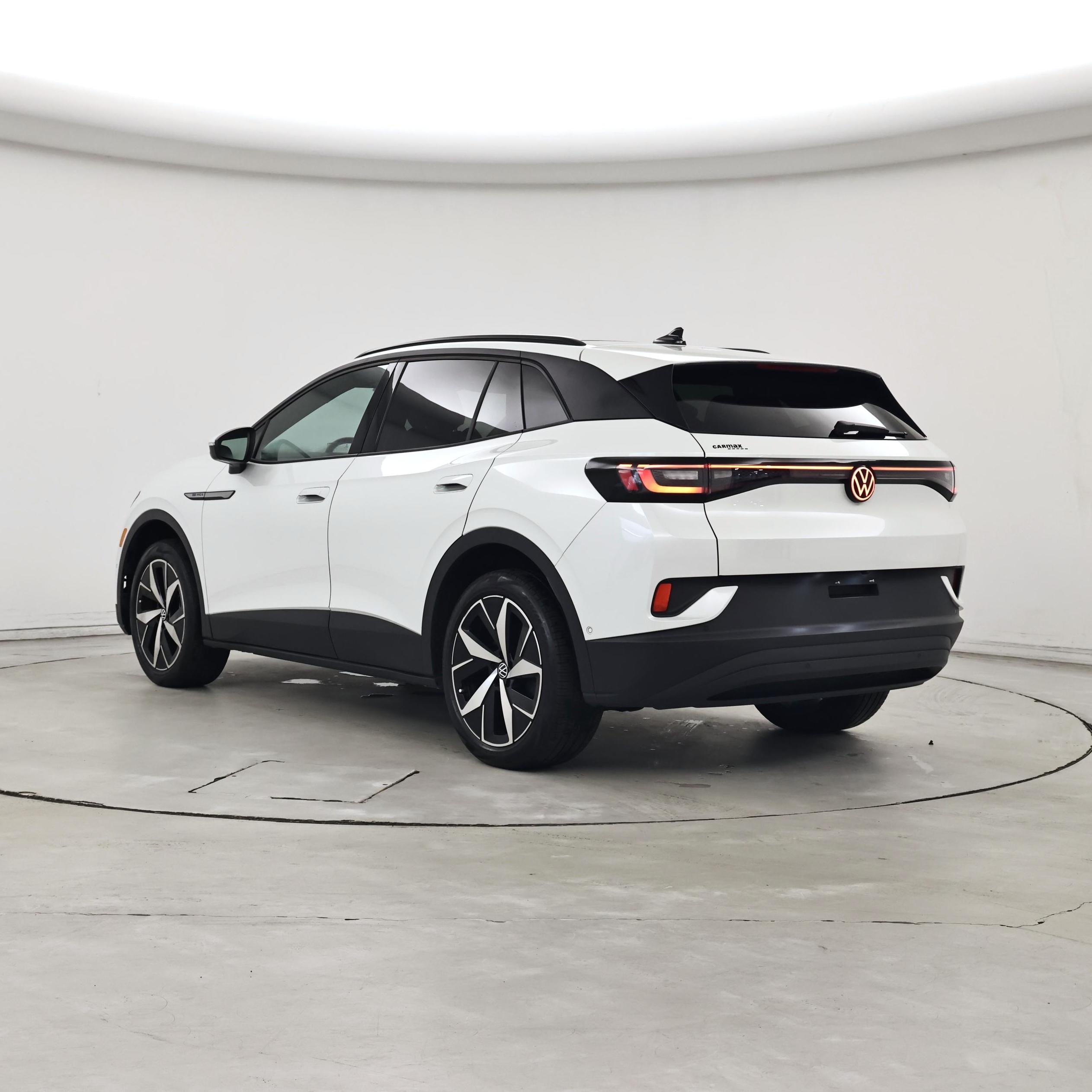 Thumbnail: 2023 Volkswagen ID.4 - 2