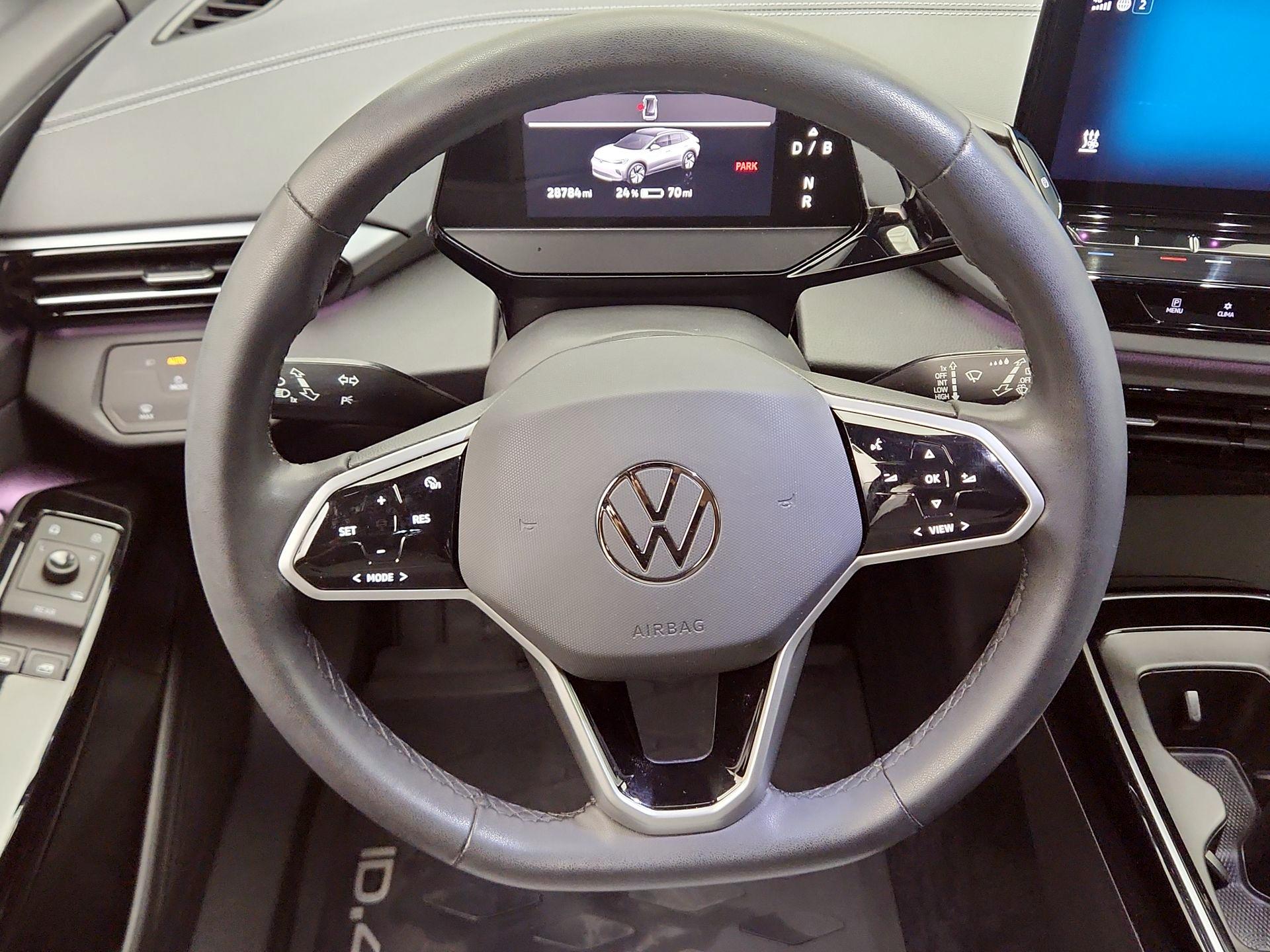Thumbnail: 2023 Volkswagen ID.4 - 10