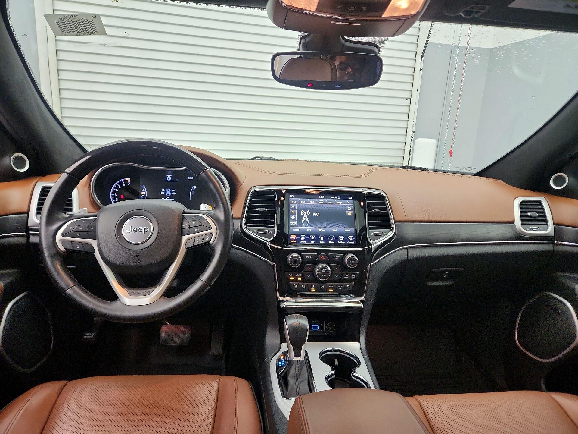 Thumbnail: 2020 Jeep Grand Cherokee - 9