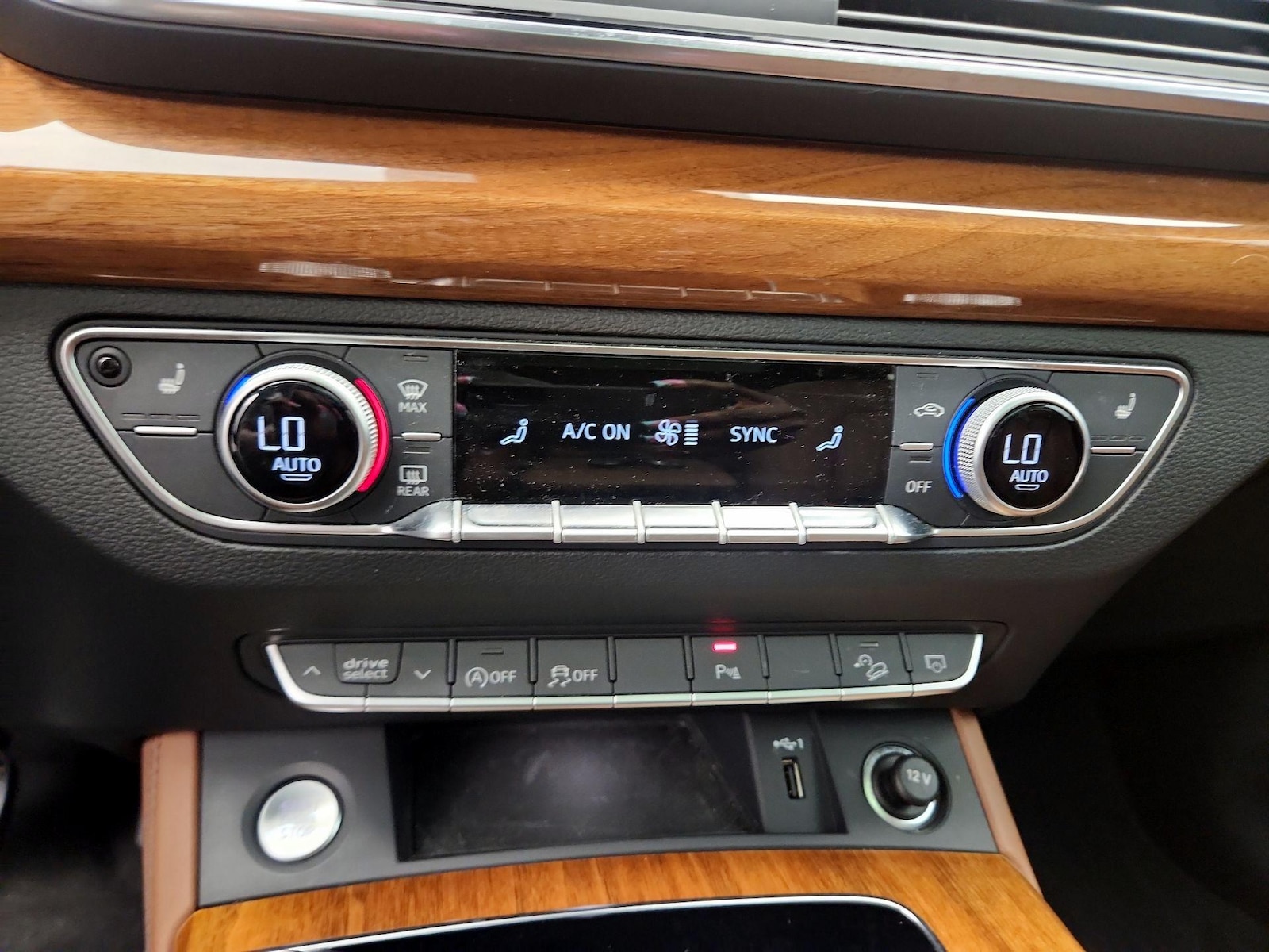 2023 Audi Q5 Premium Plus - Photo 17