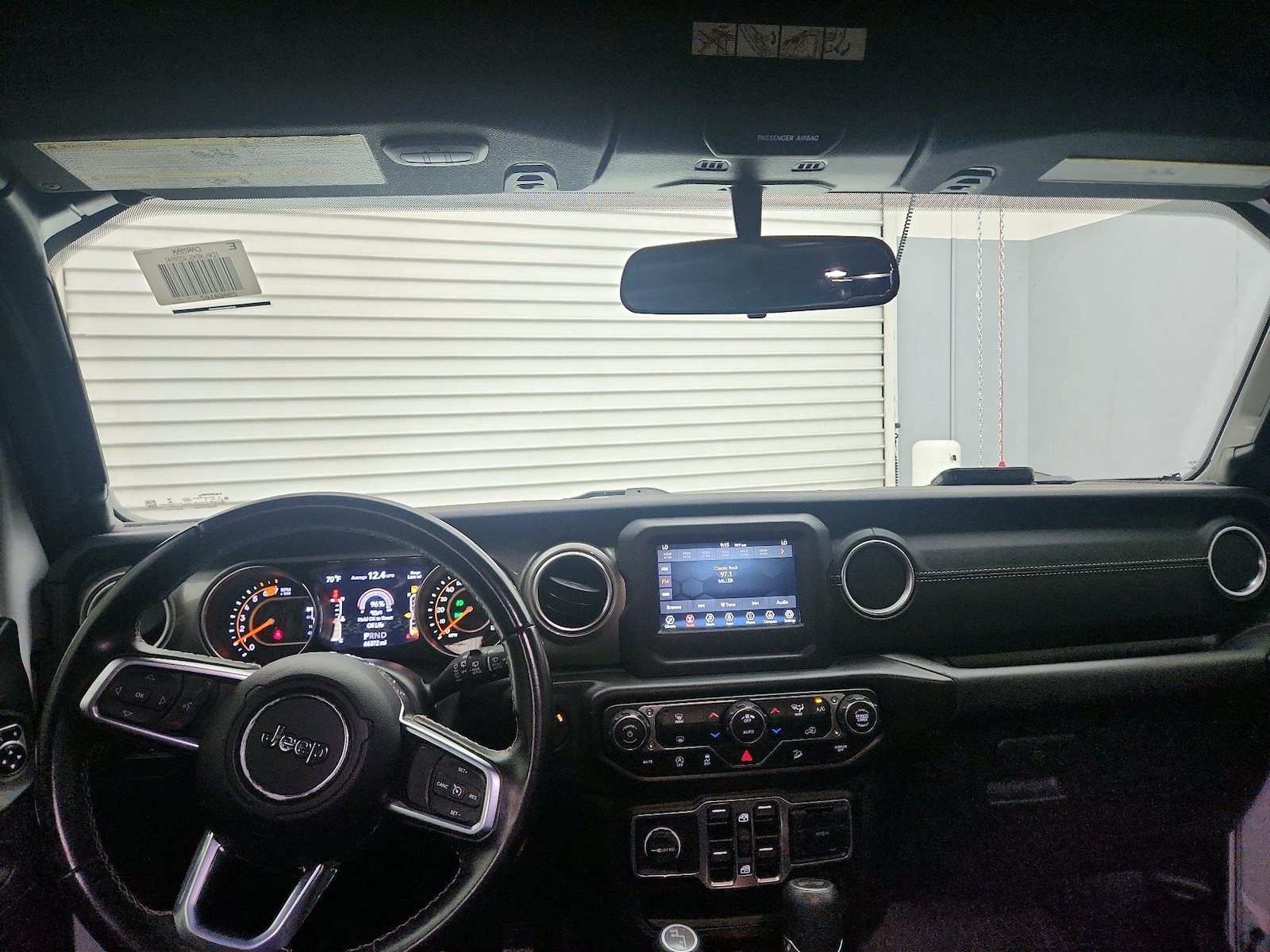 Photo 10
