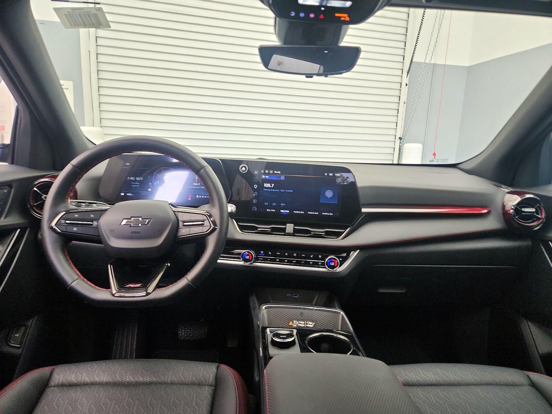 Thumbnail: 2026 Chevrolet Equinox - 9