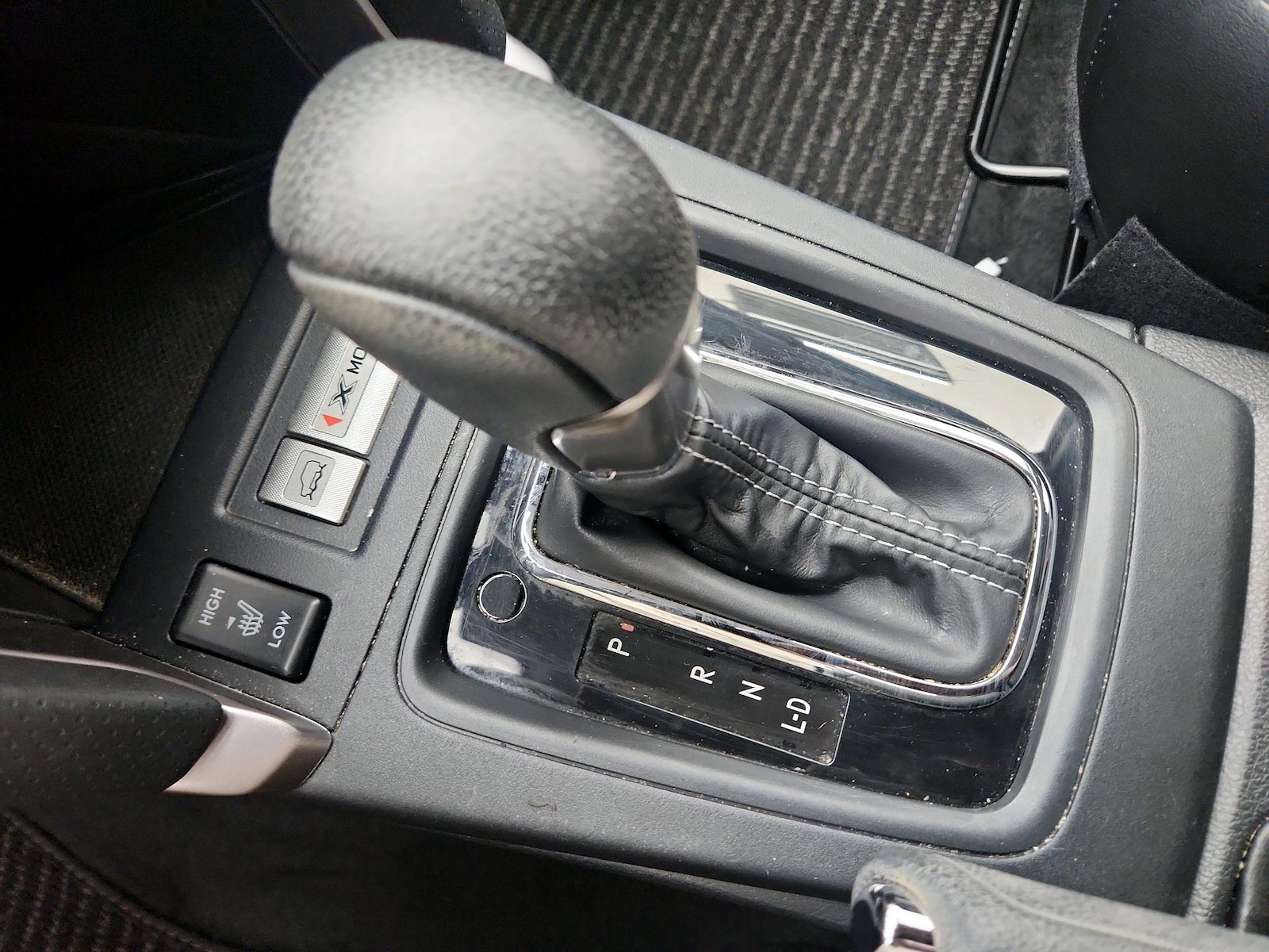 2017 Subaru Forester Touring - Photo 18