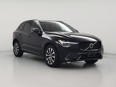 2023 Volvo XC60 B5 Plus Dark Theme