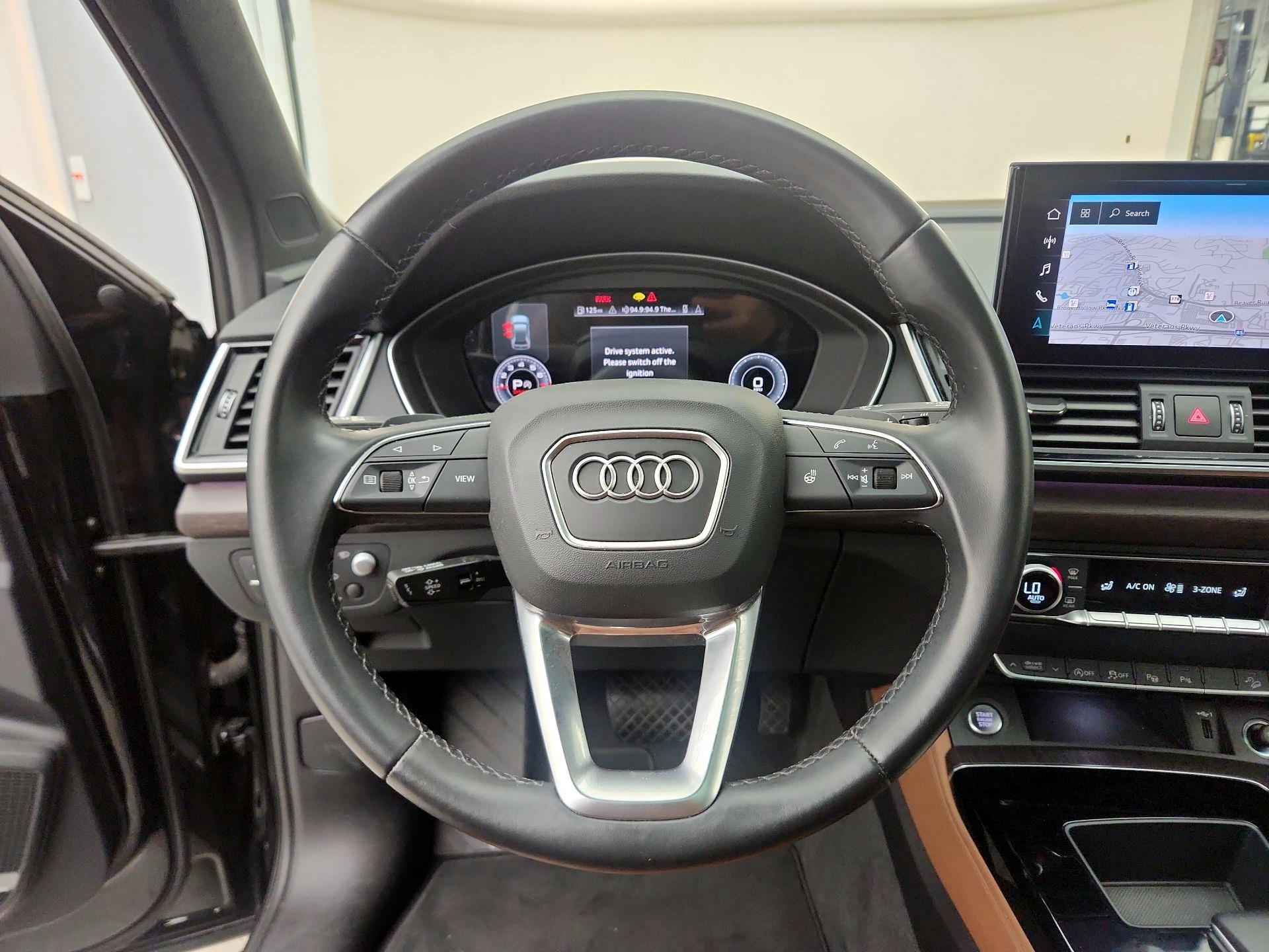 Thumbnail: 2022 Audi Q5 - 10
