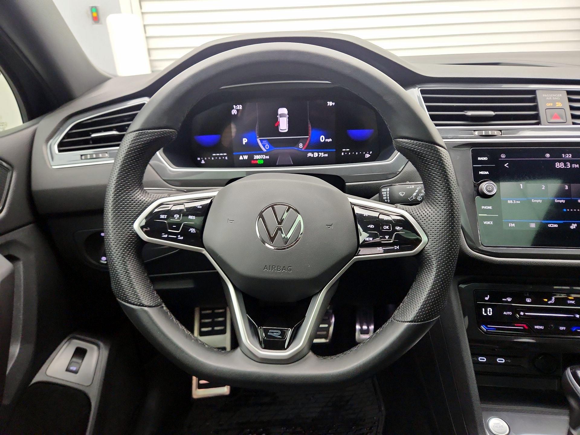 Thumbnail: 2024 Volkswagen Tiguan - 10