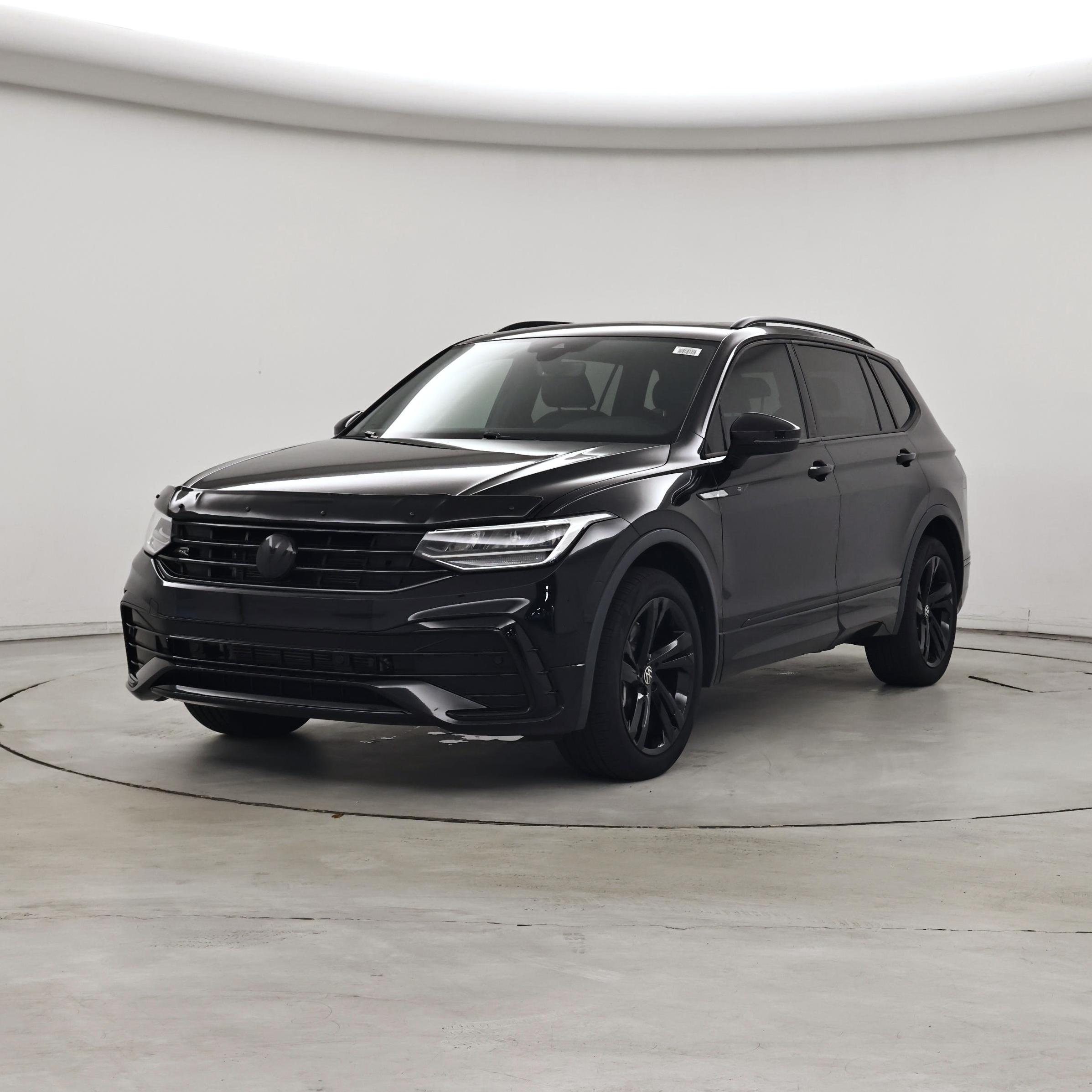 Thumbnail: 2024 Volkswagen Tiguan - 4