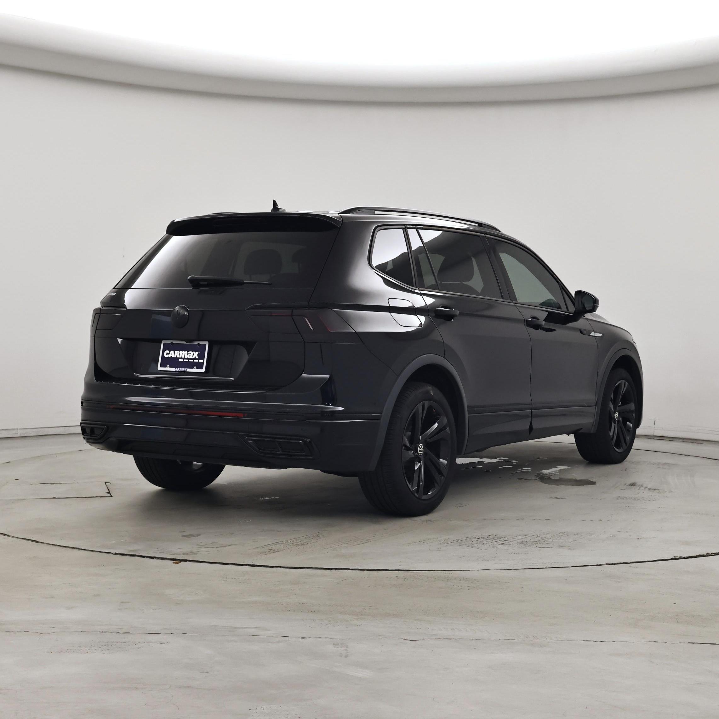 Thumbnail: 2024 Volkswagen Tiguan - 8