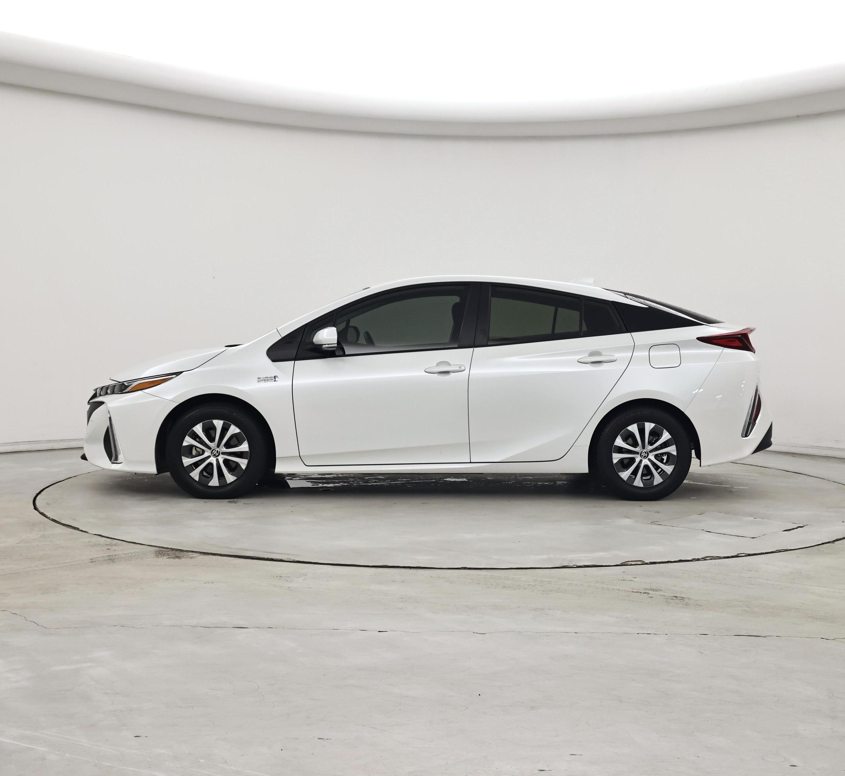 Thumbnail: 2021 Toyota Prius Prime - 3