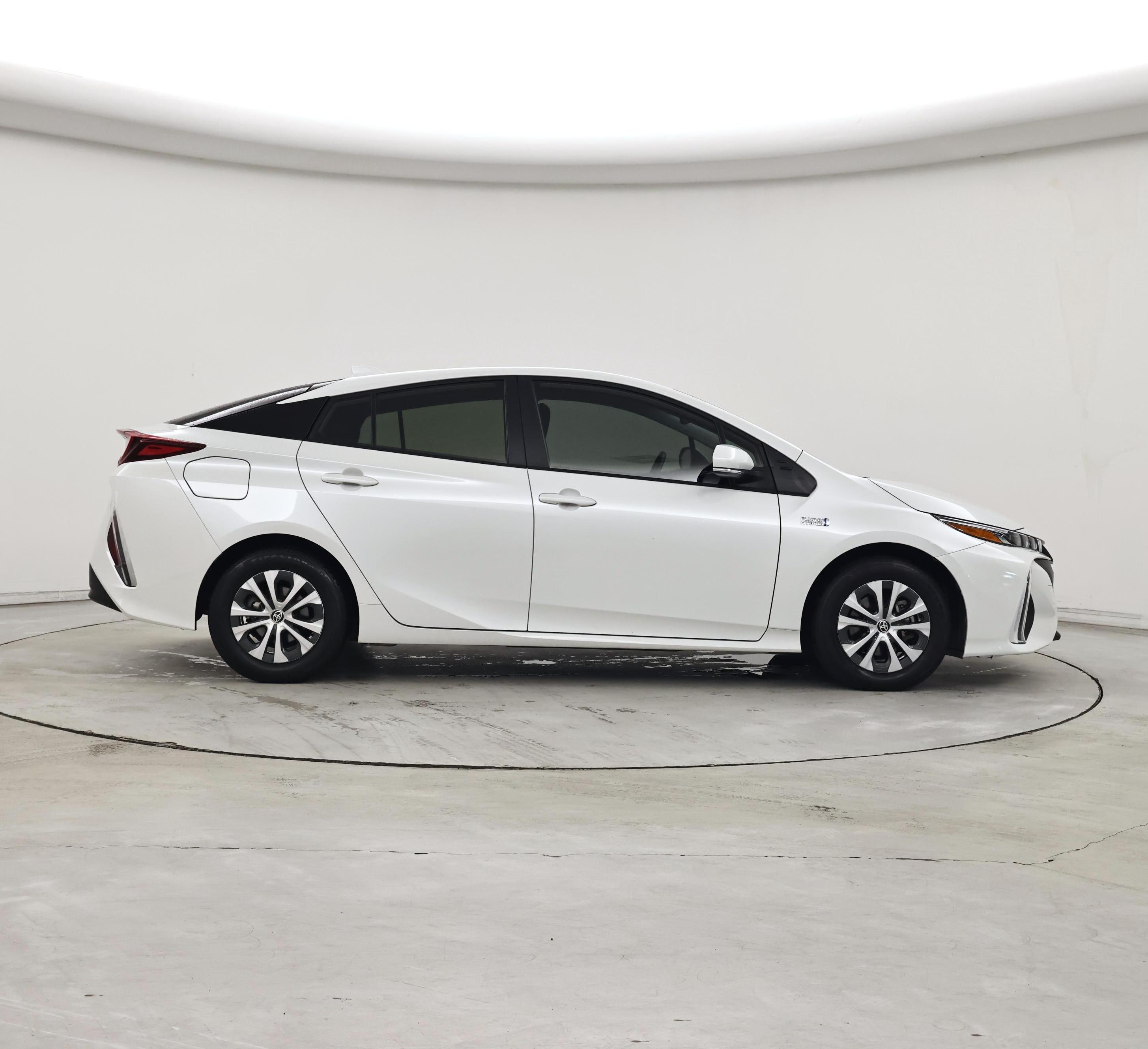 Thumbnail: 2021 Toyota Prius Prime - 7