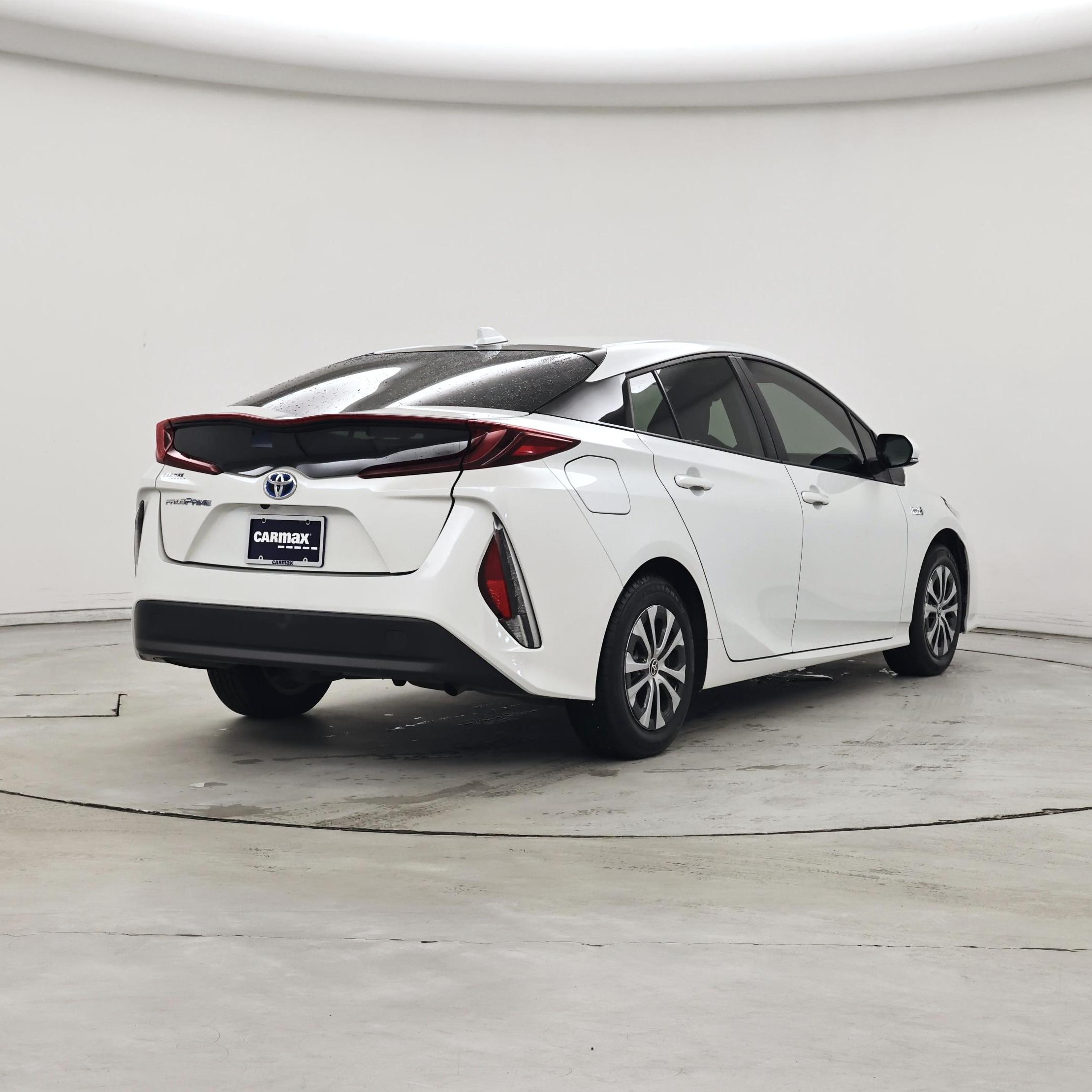 Thumbnail: 2021 Toyota Prius Prime - 8
