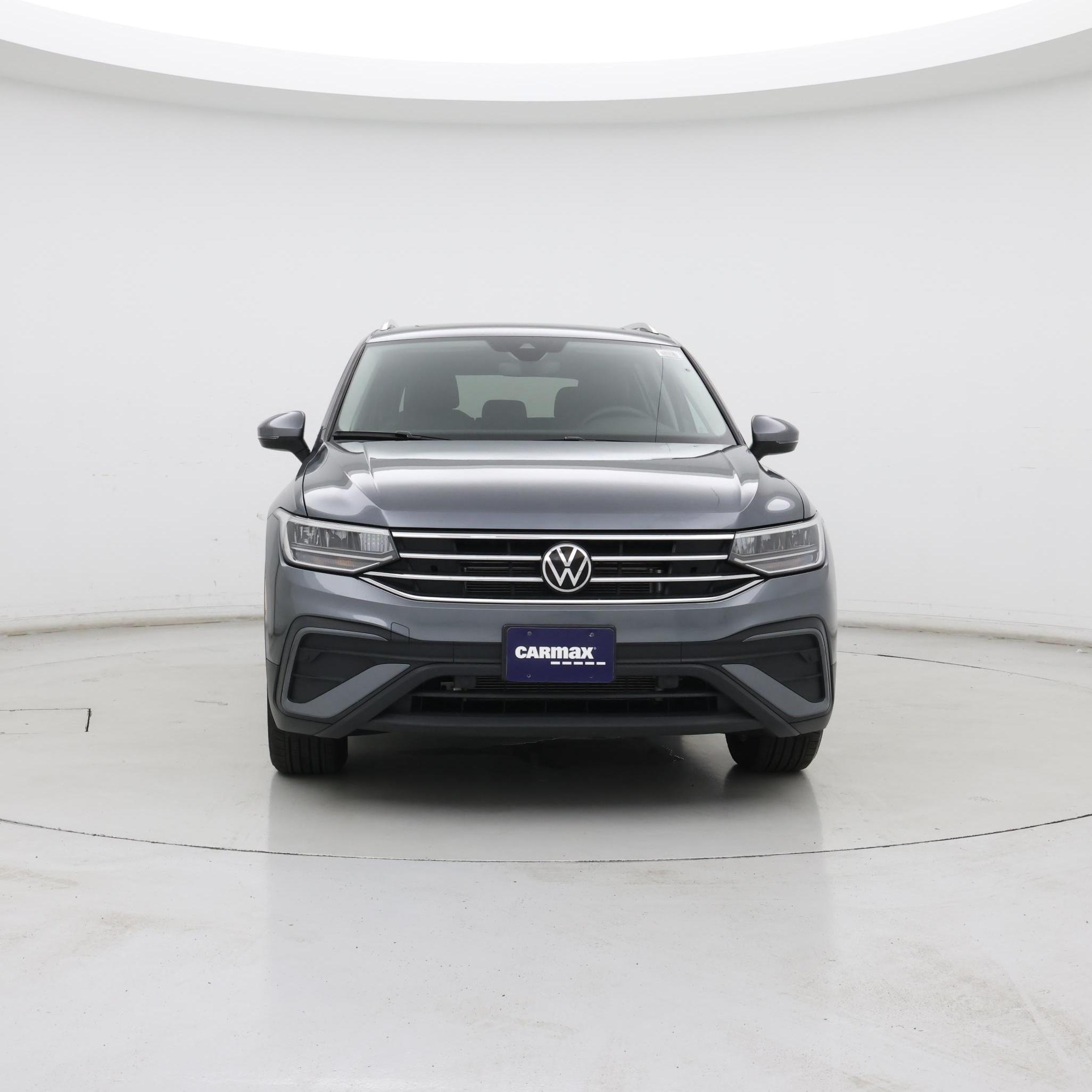 Thumbnail: 2023 Volkswagen Tiguan - 5