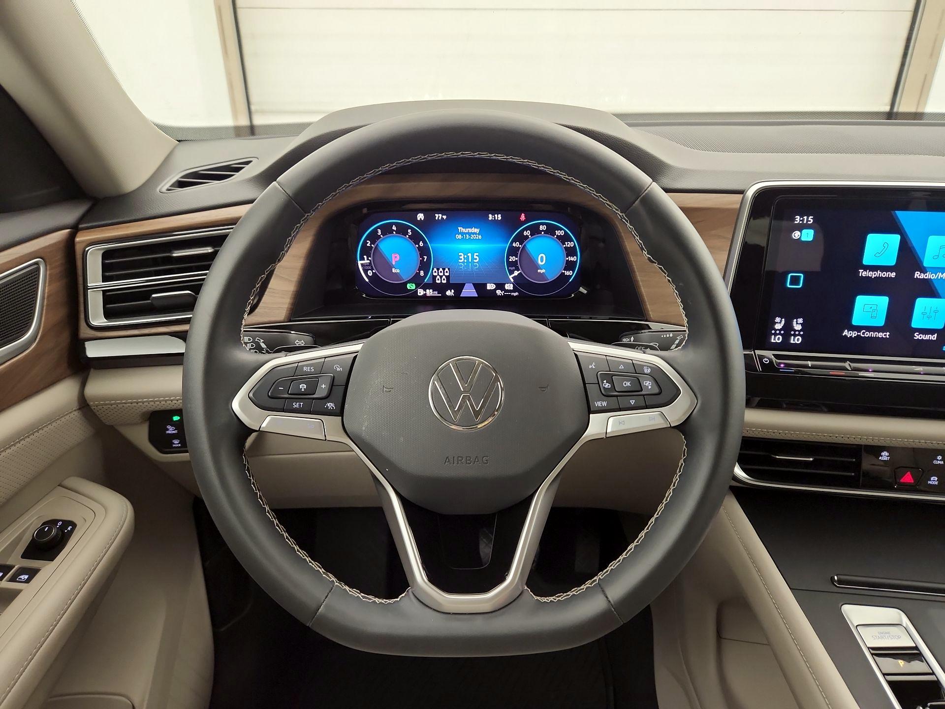 Thumbnail: 2025 Volkswagen Atlas - 10