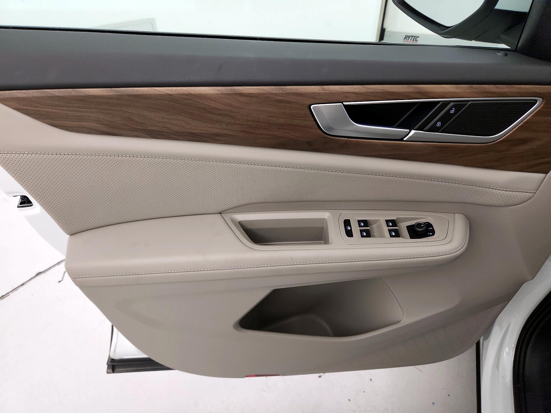 Thumbnail: 2025 Volkswagen Atlas - 12