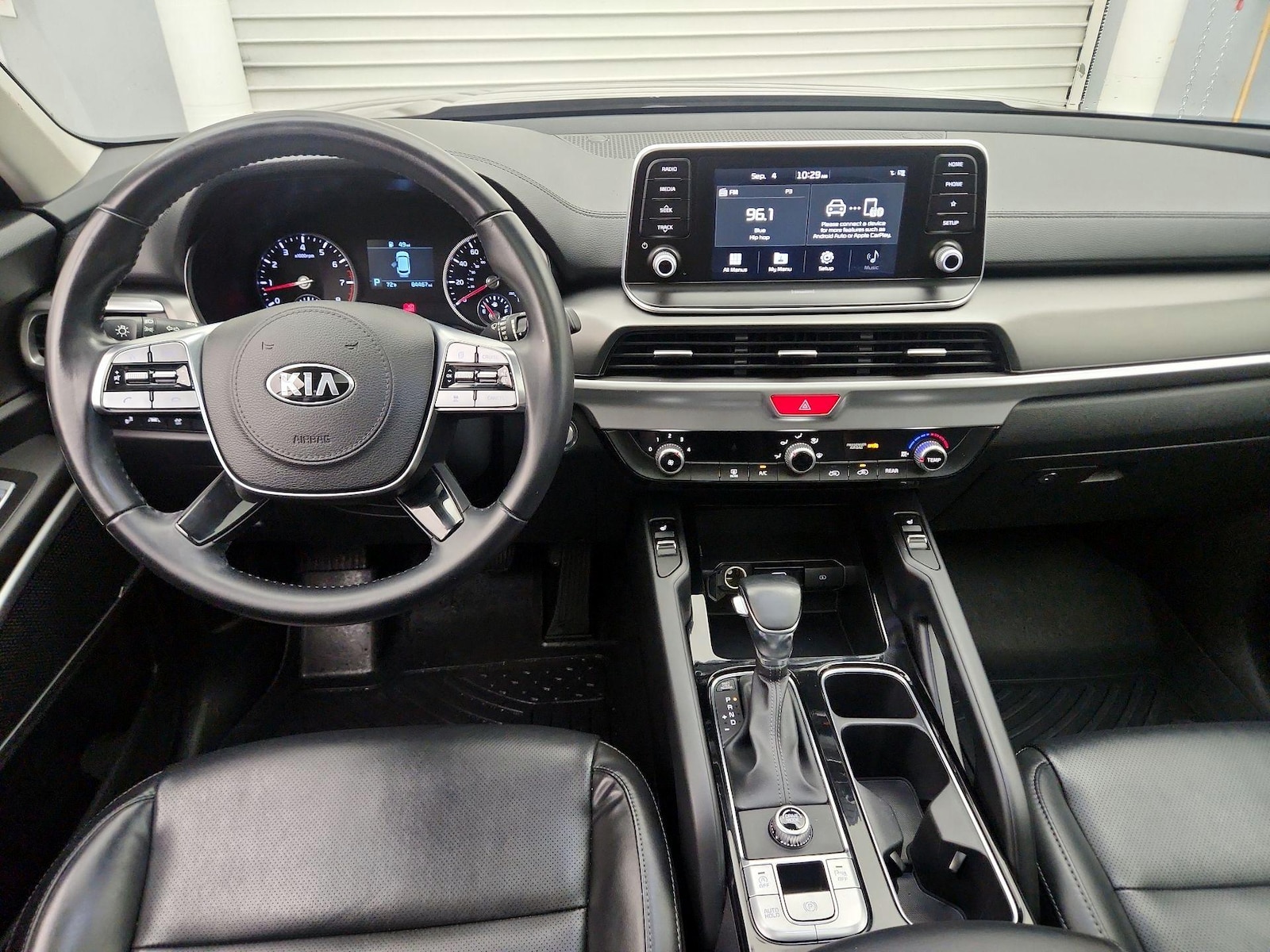 Apple CarPlay® & Android Auto™