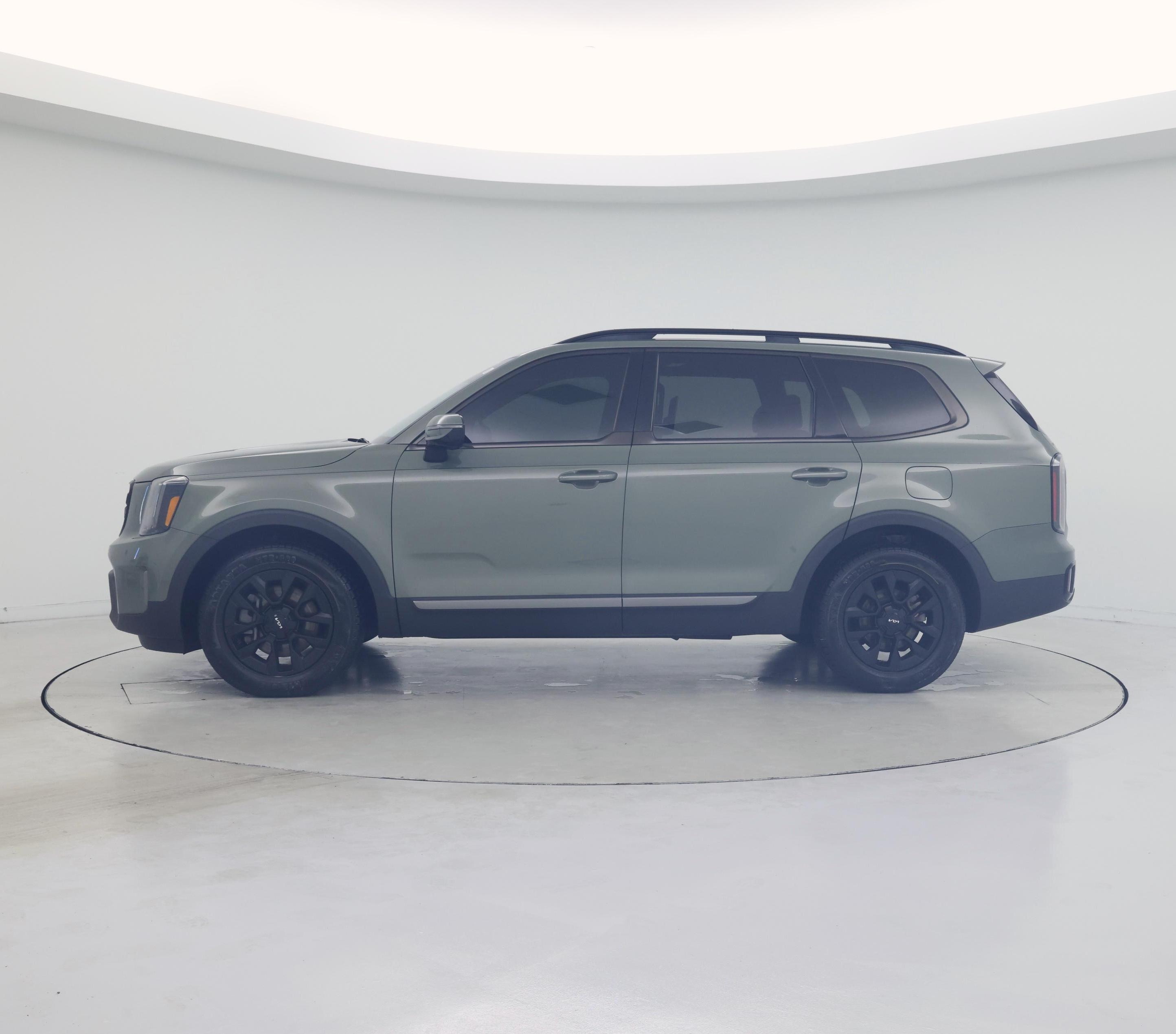 Thumbnail: 2023 Kia Telluride - 3