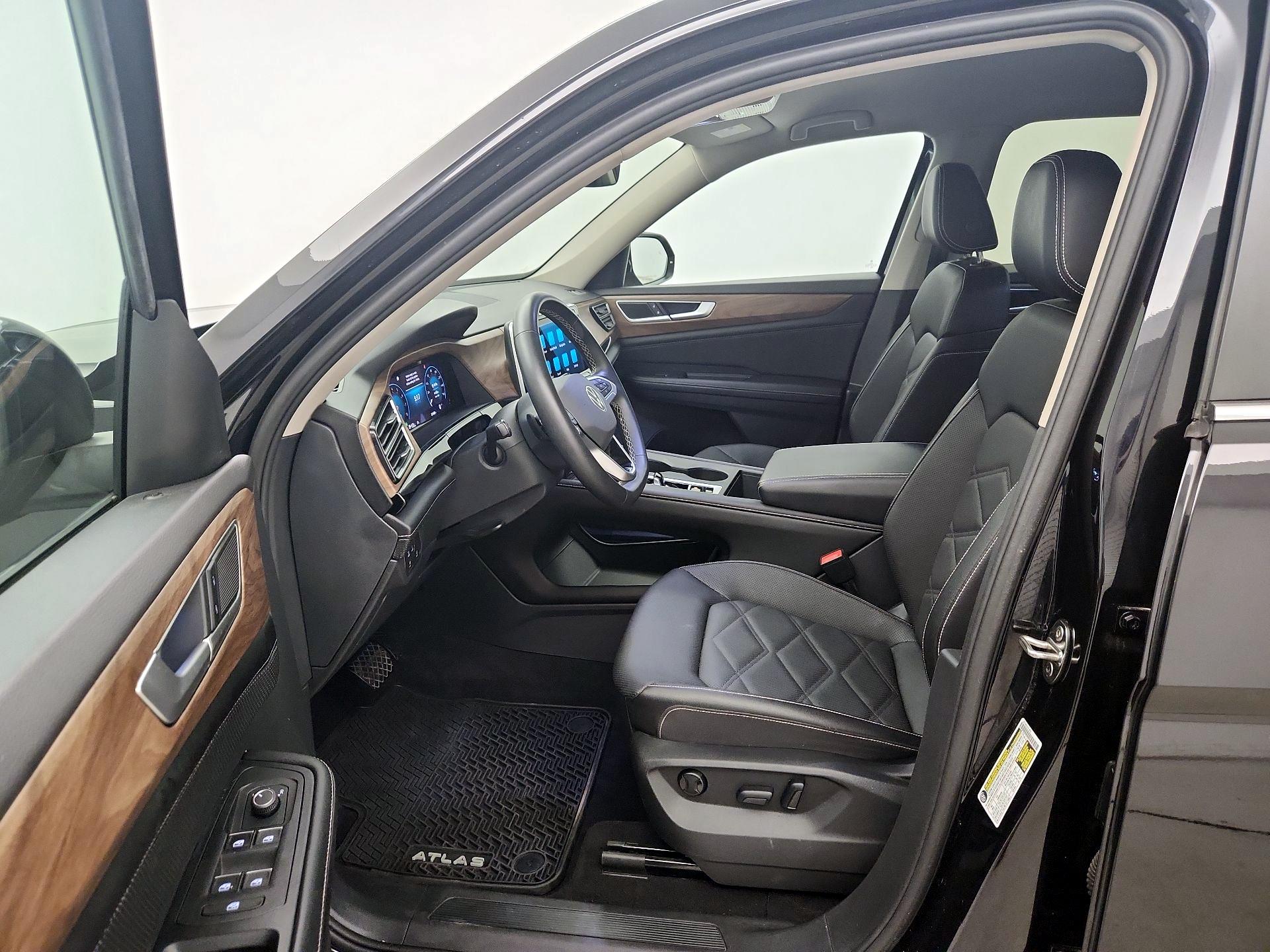 Thumbnail: 2024 Volkswagen Atlas - 11