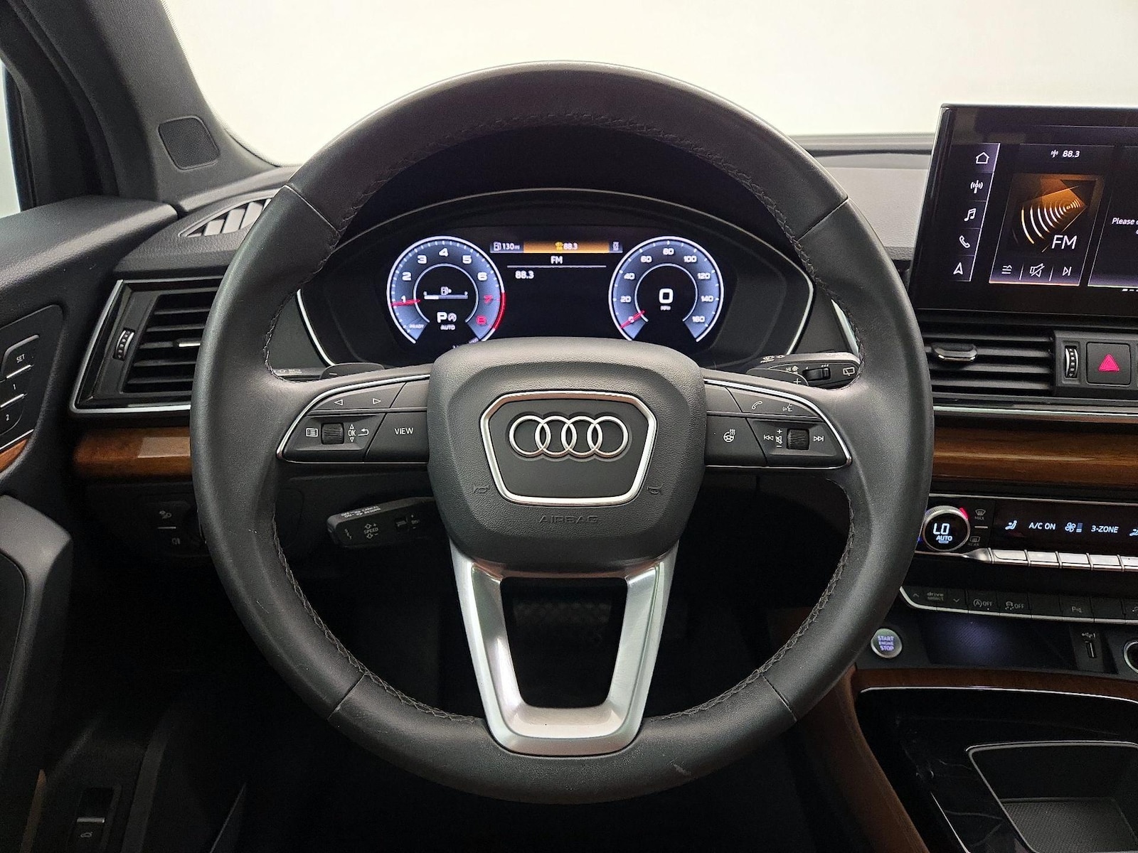 2023 Audi Q5 Premium Plus - Photo 11