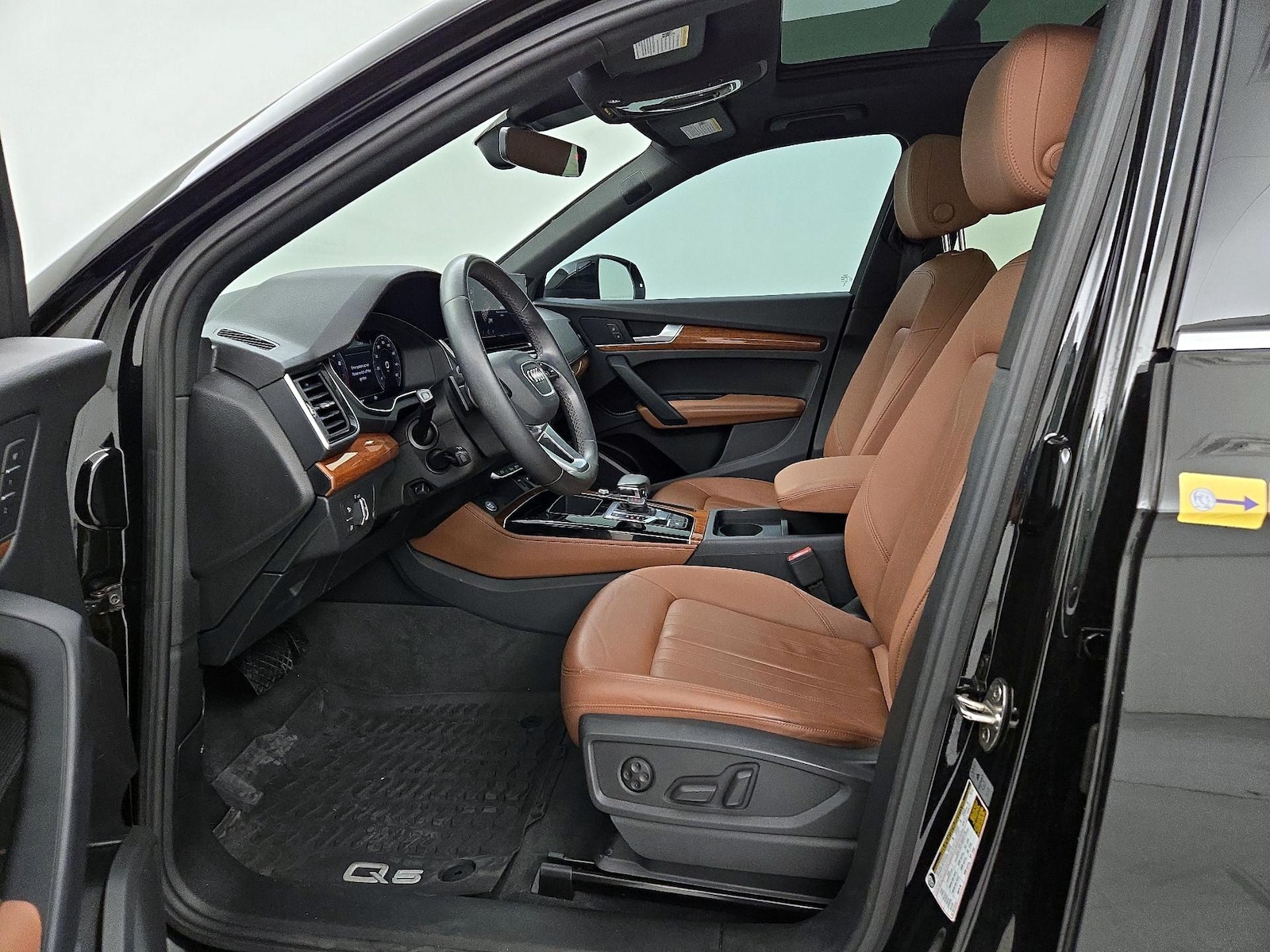 2023 Audi Q5 Premium Plus - Photo 12