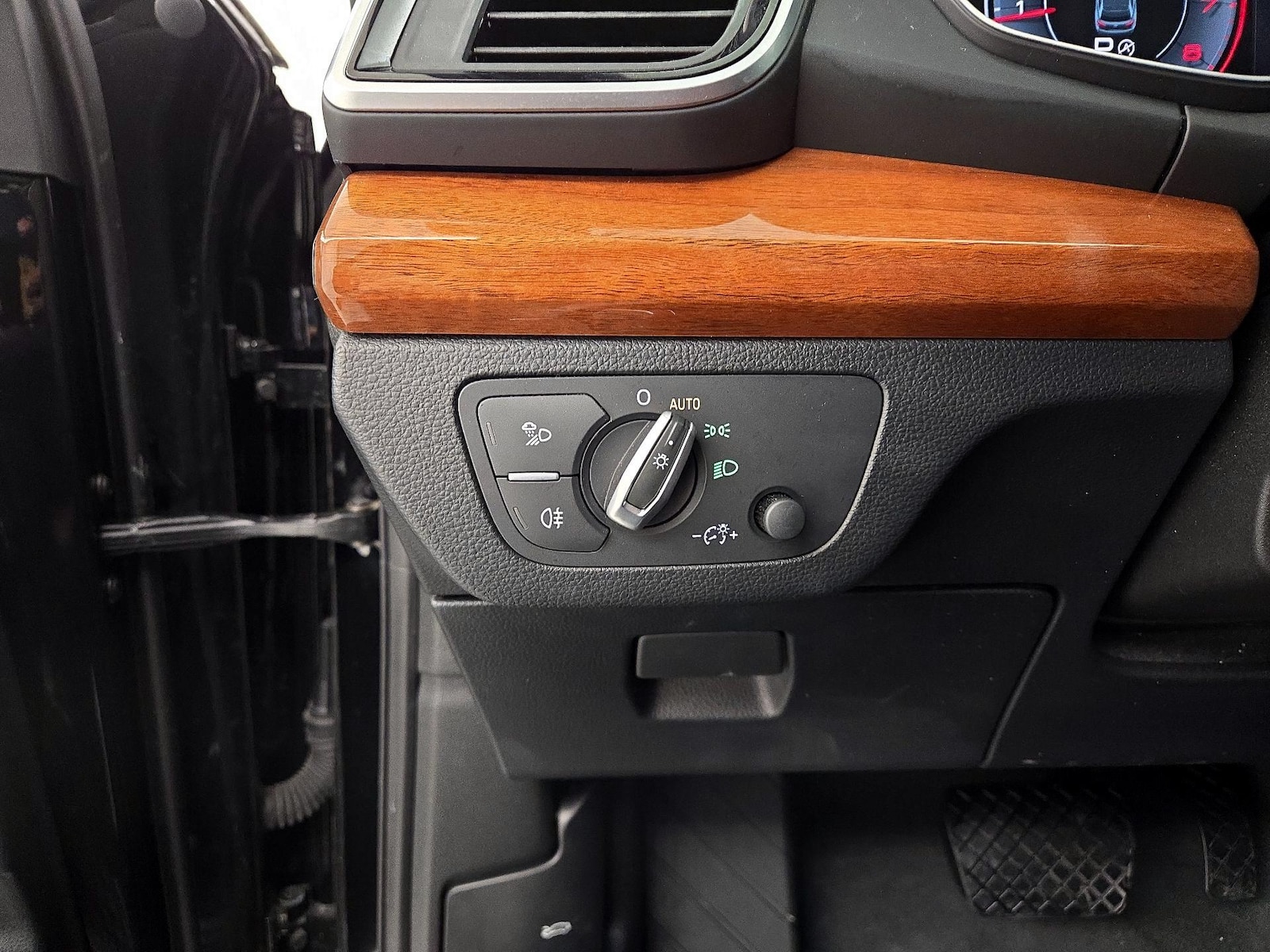 2023 Audi Q5 Premium Plus - Photo 14