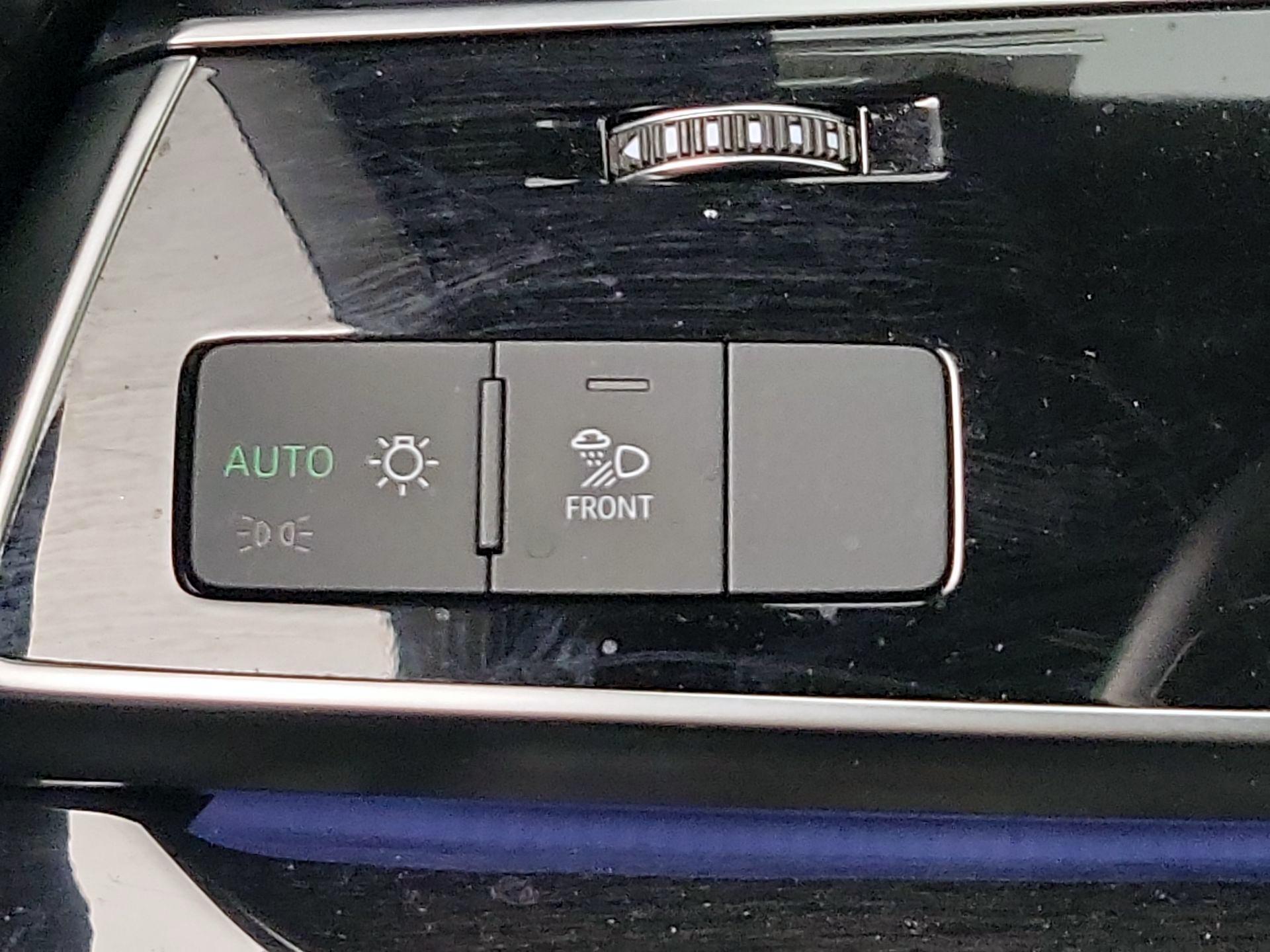 Thumbnail: 2023 Audi Q7 - 13
