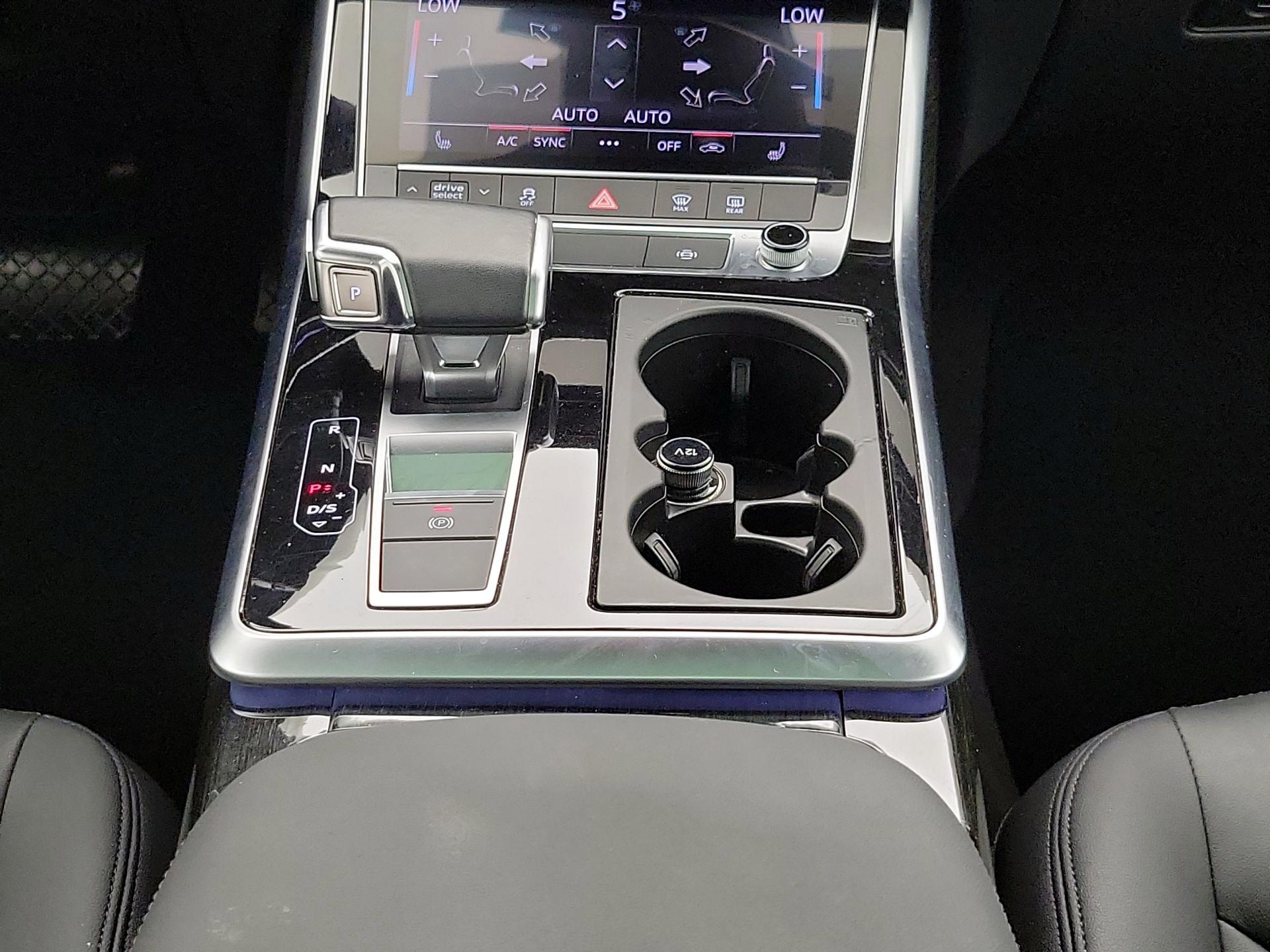 Thumbnail: 2023 Audi Q7 - 18