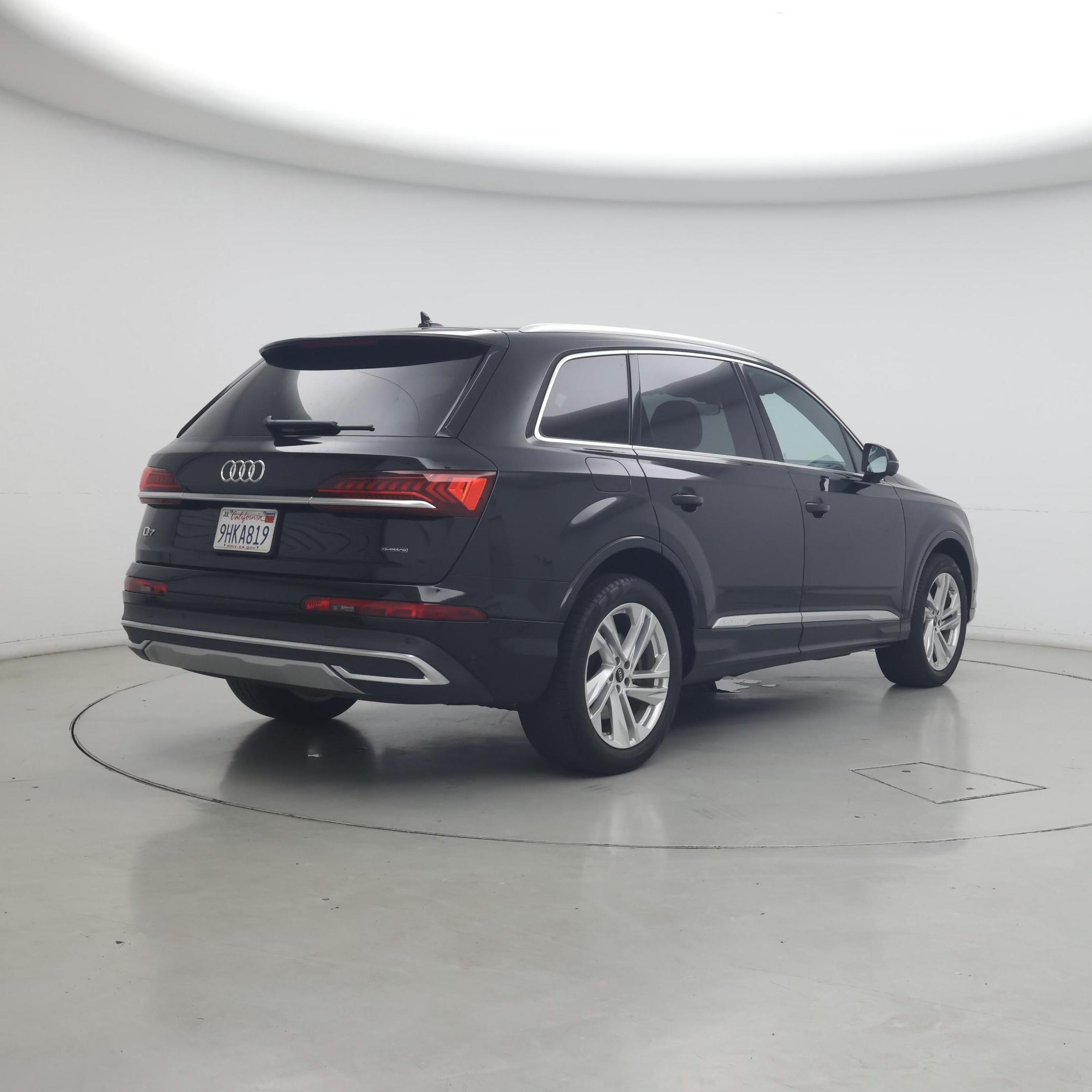 Thumbnail: 2023 Audi Q7 - 8